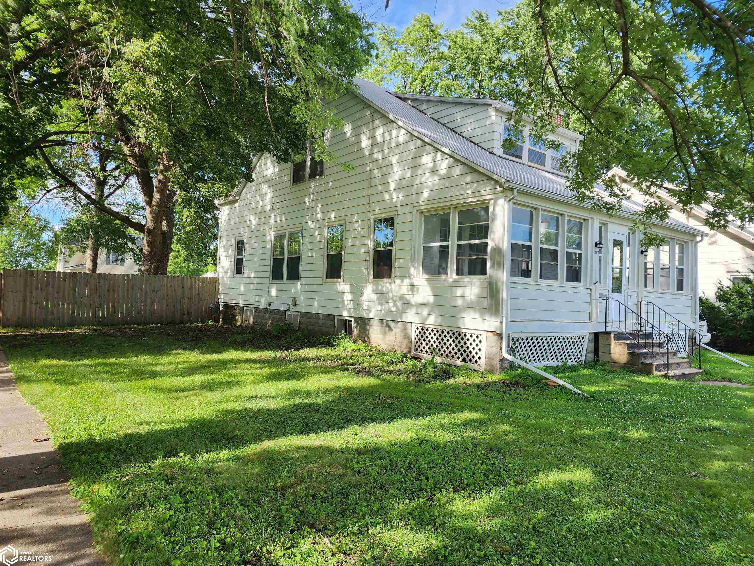 317 W Anthony Street, Corydon, Iowa image 5