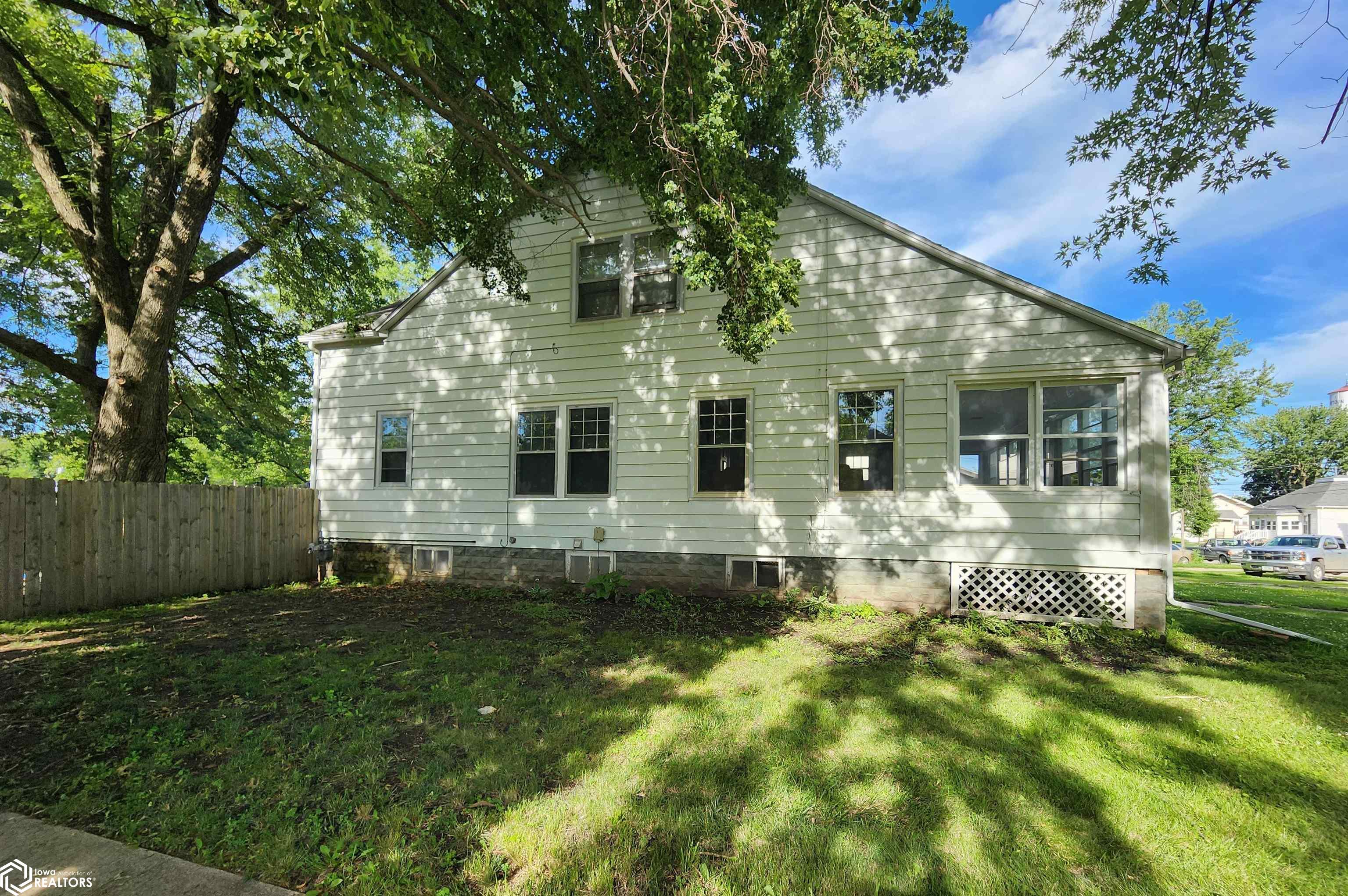 317 W Anthony Street, Corydon, Iowa image 9