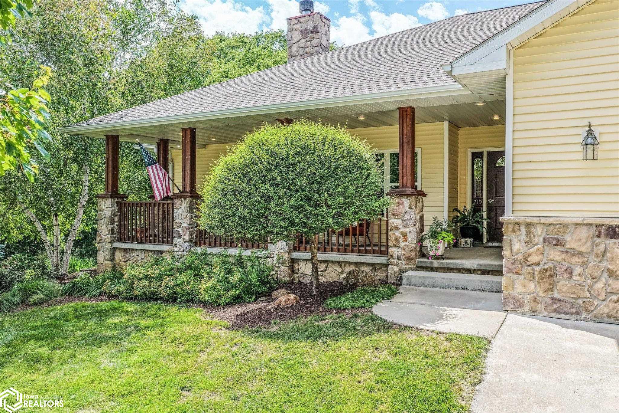 219 Fischer Drive, Woodbine, Iowa image 3
