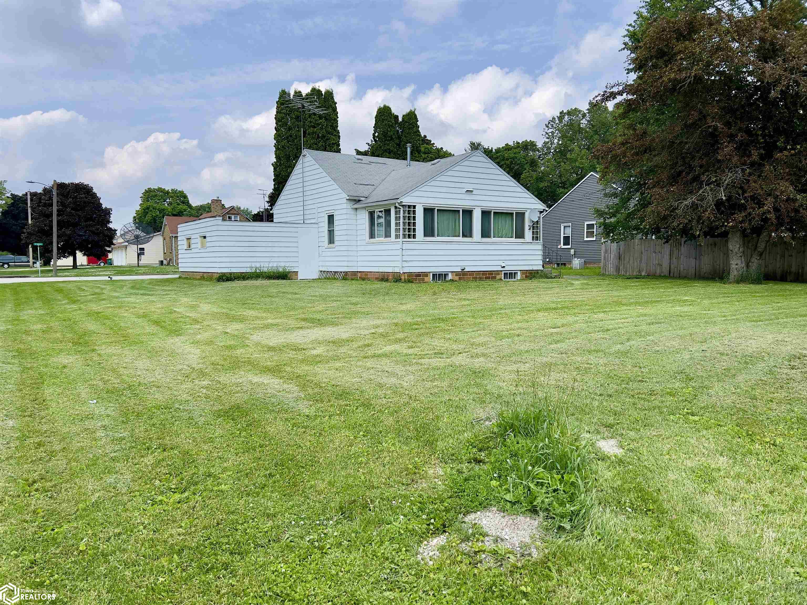 333 W North St, Manly, Iowa image 14