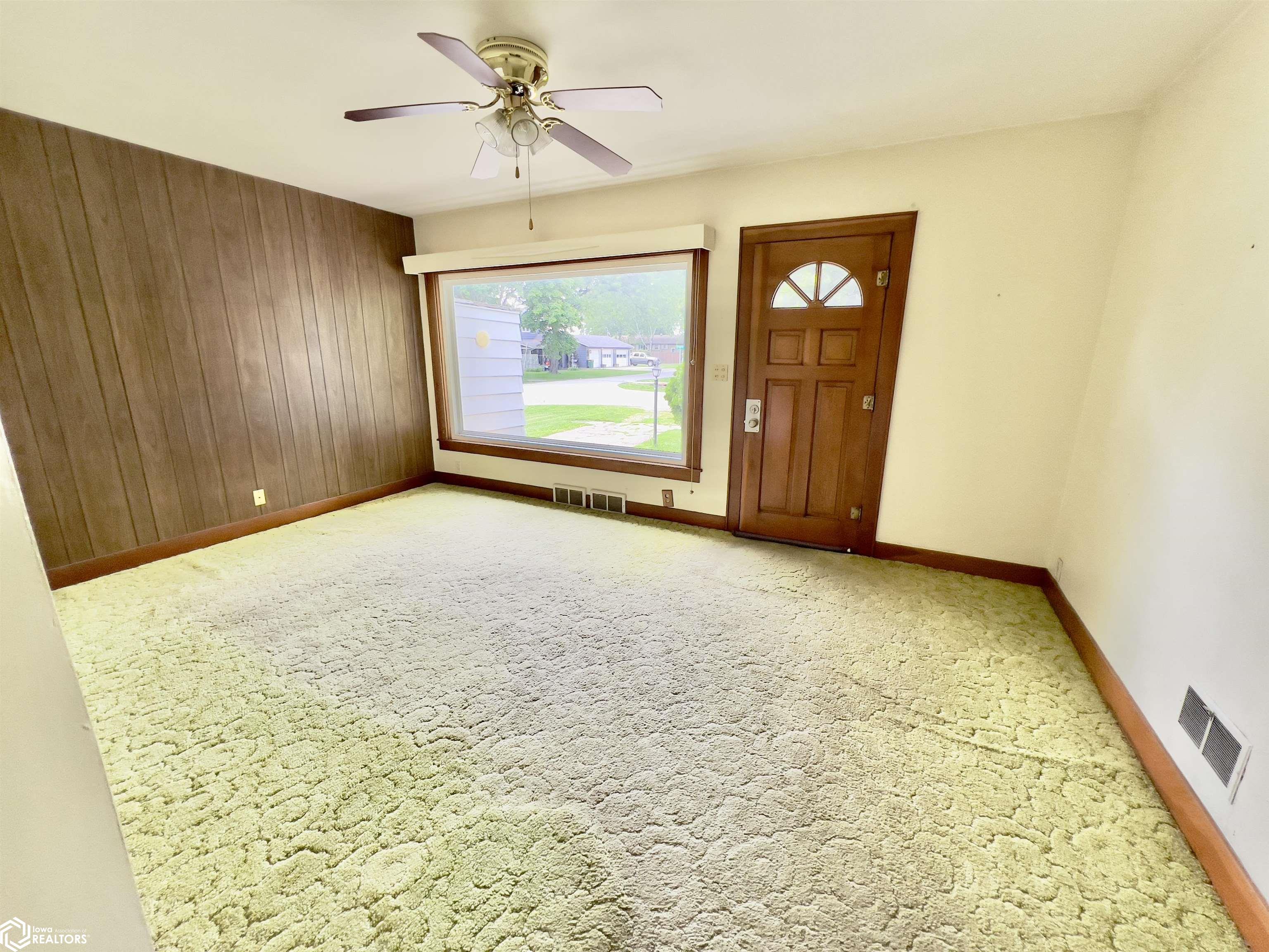 333 W North St, Manly, Iowa image 3