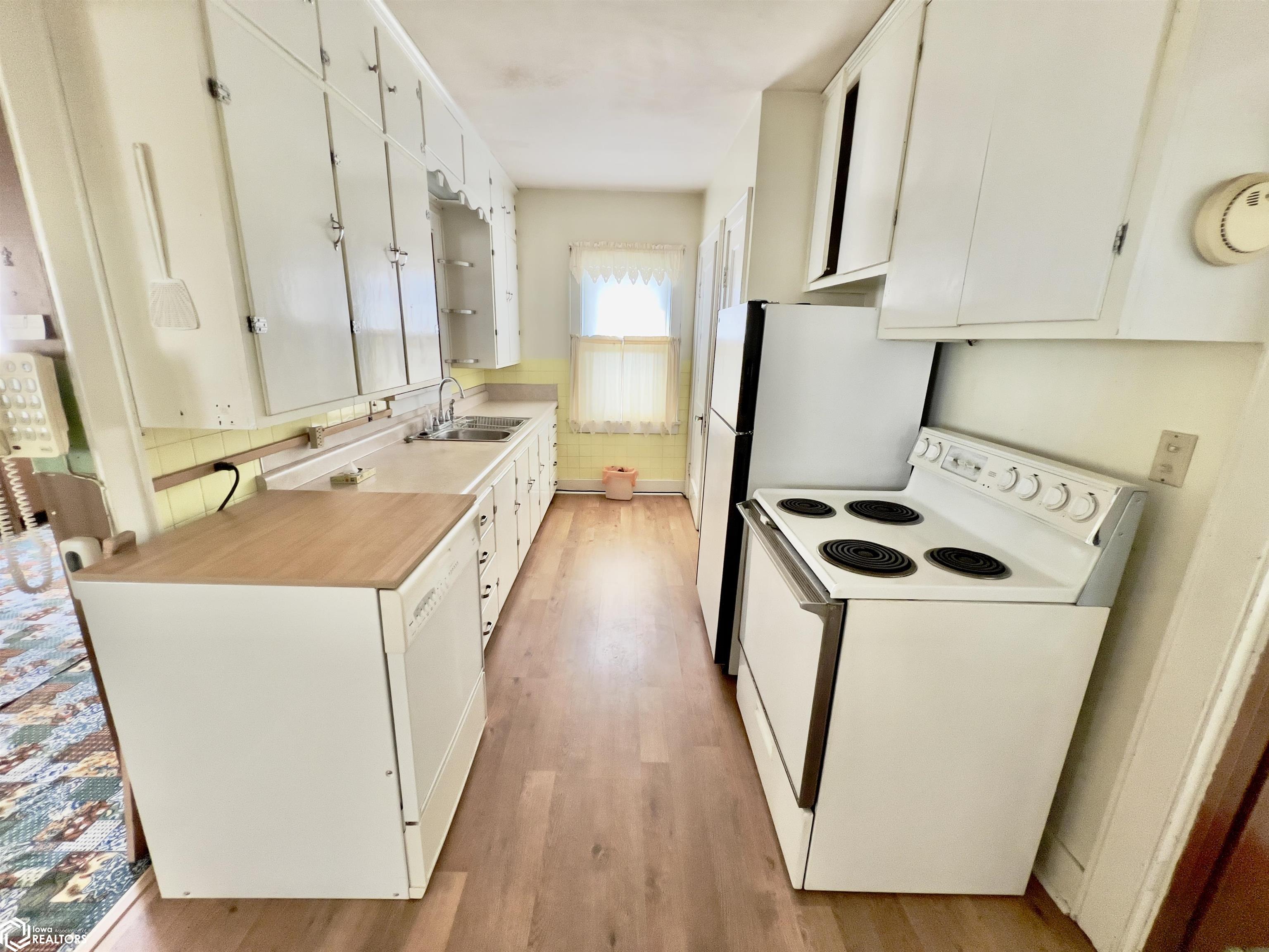 333 W North St, Manly, Iowa image 4