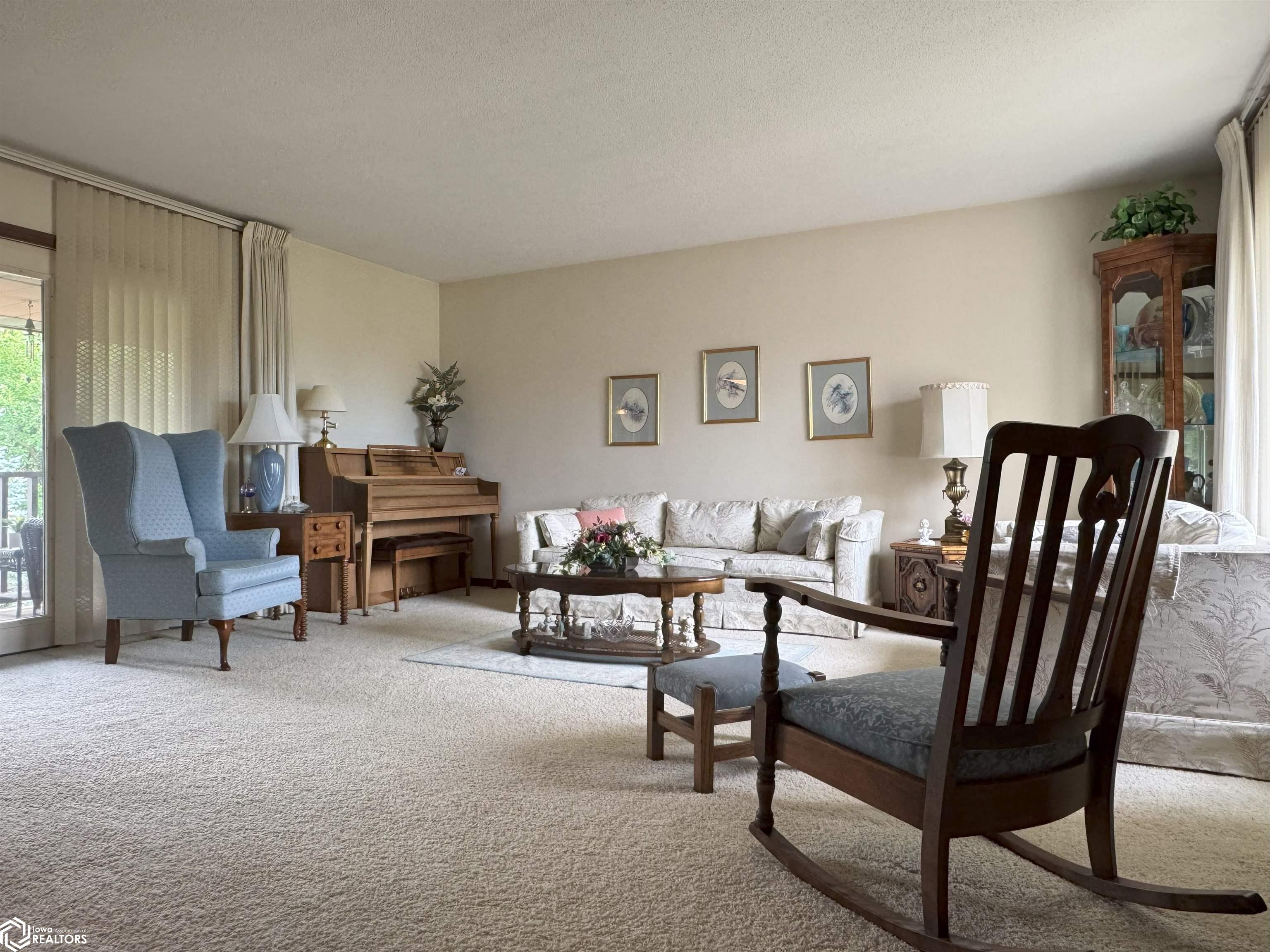 1608 C2 Orchard Meadow Drive #C2, Burlington, Iowa image 4