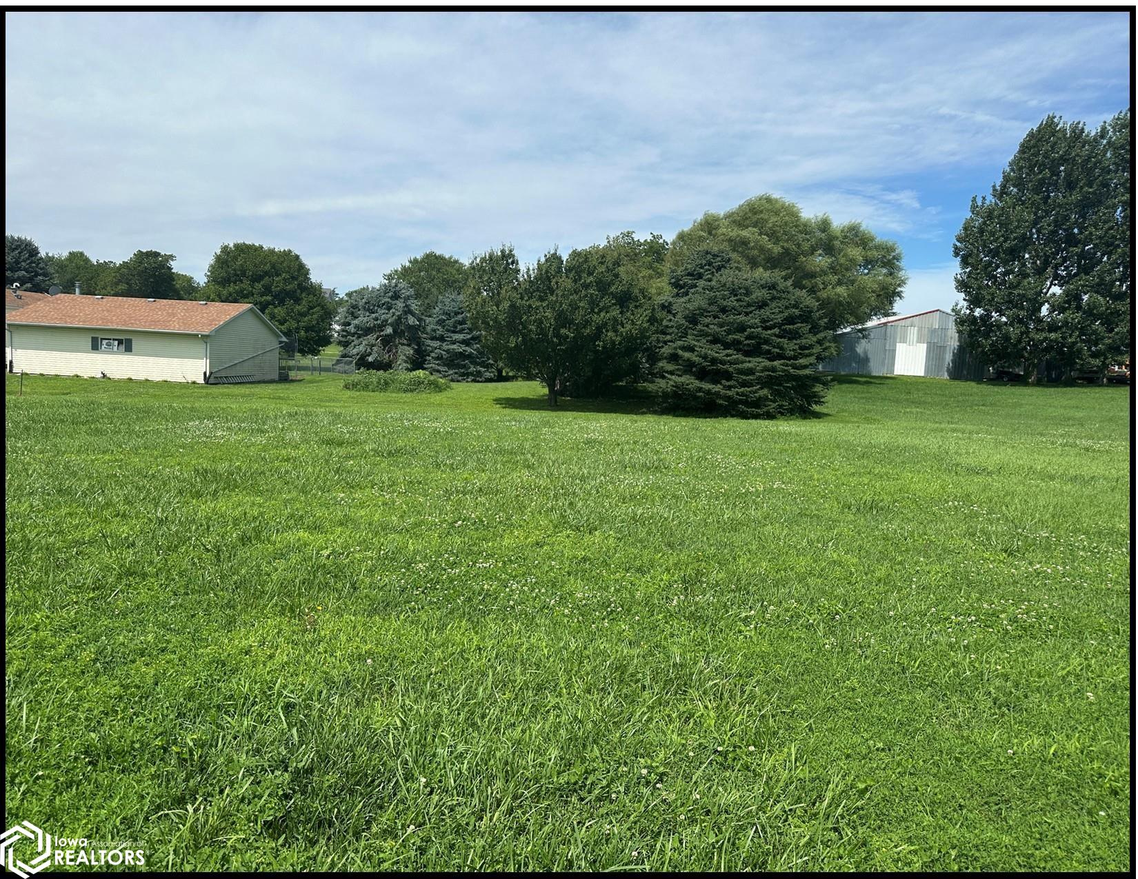 806 Jones Street, Walnut, Iowa image 1