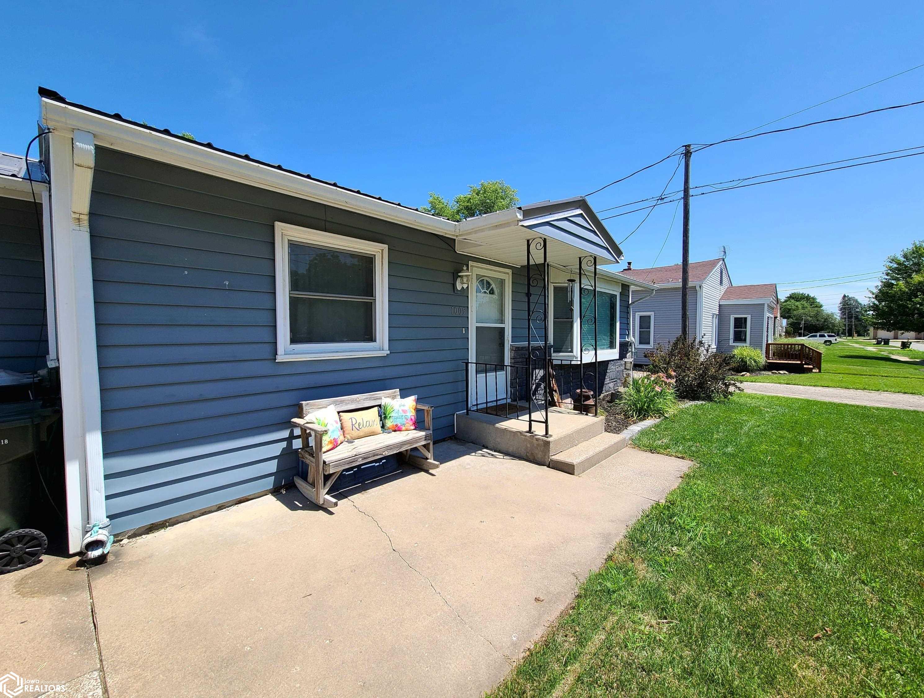 1005 9th Avenue, Oskaloosa, Iowa image 4