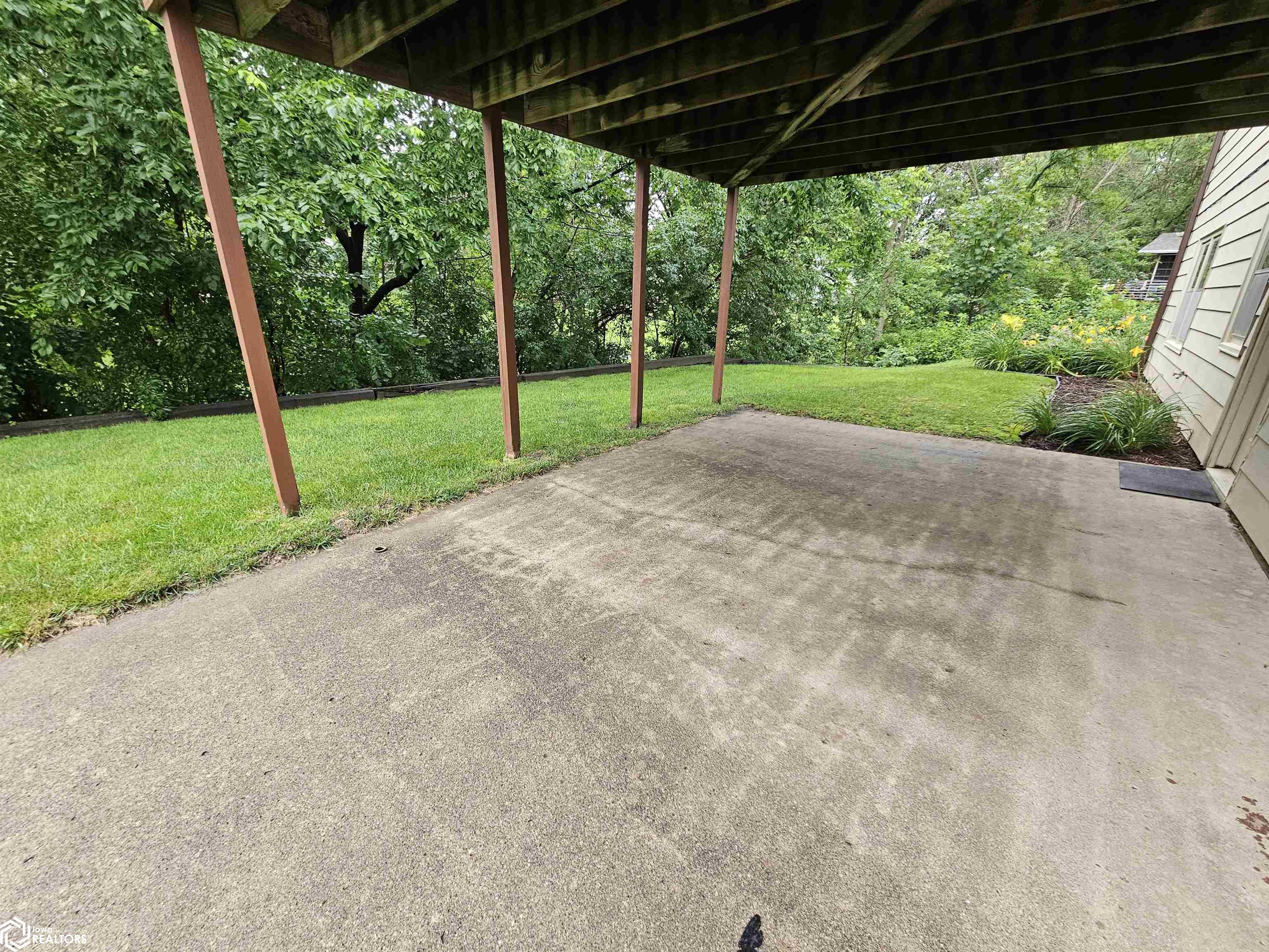 1613 Marcella Heights Drive, Carroll, Iowa image 27