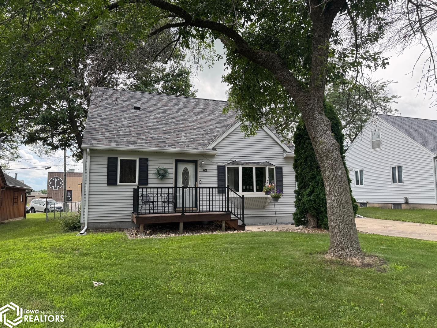 42 Rainbow Drive, Humboldt, Iowa image 2