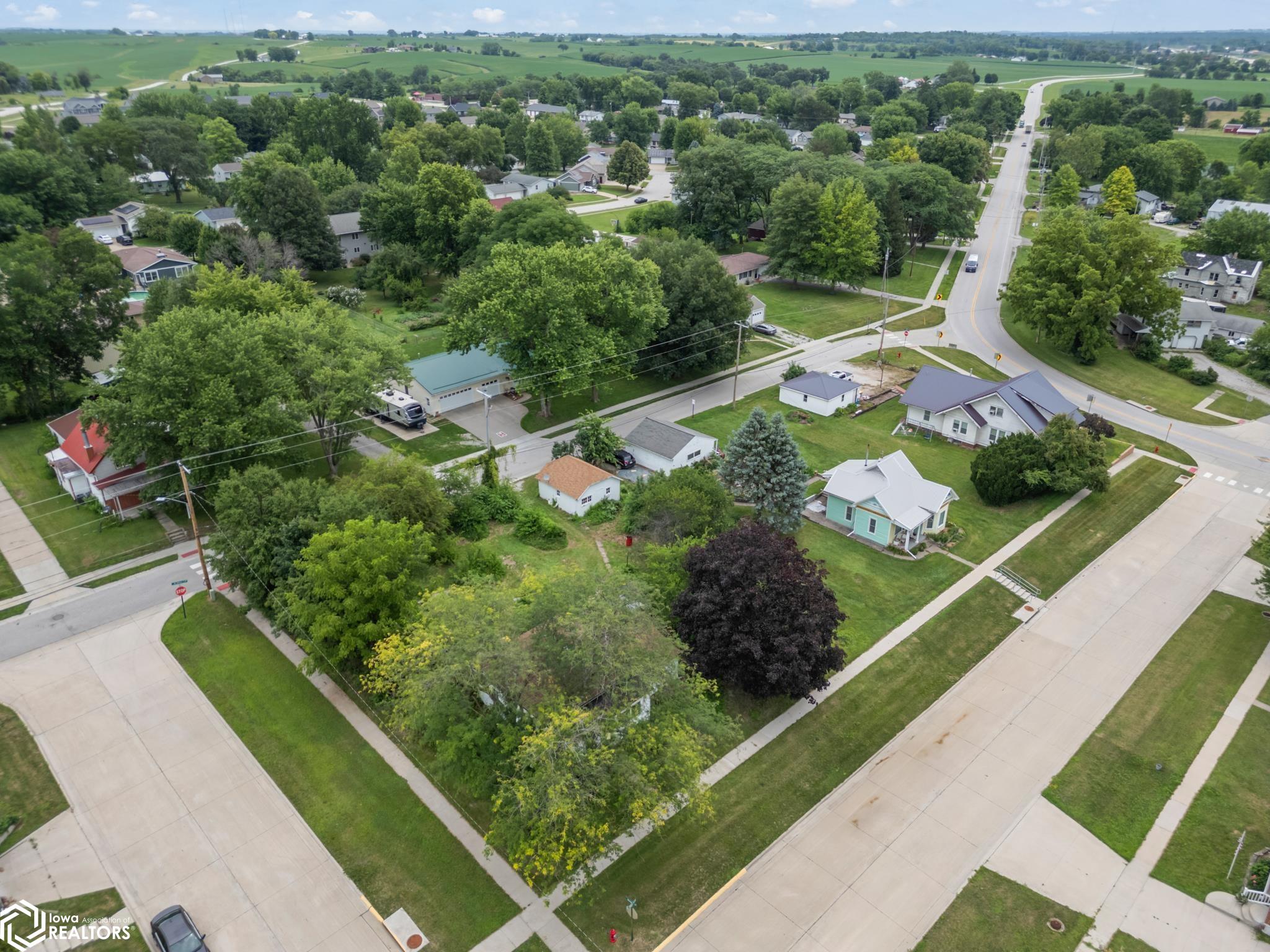 311 4th Street, Riverside, Iowa image 13