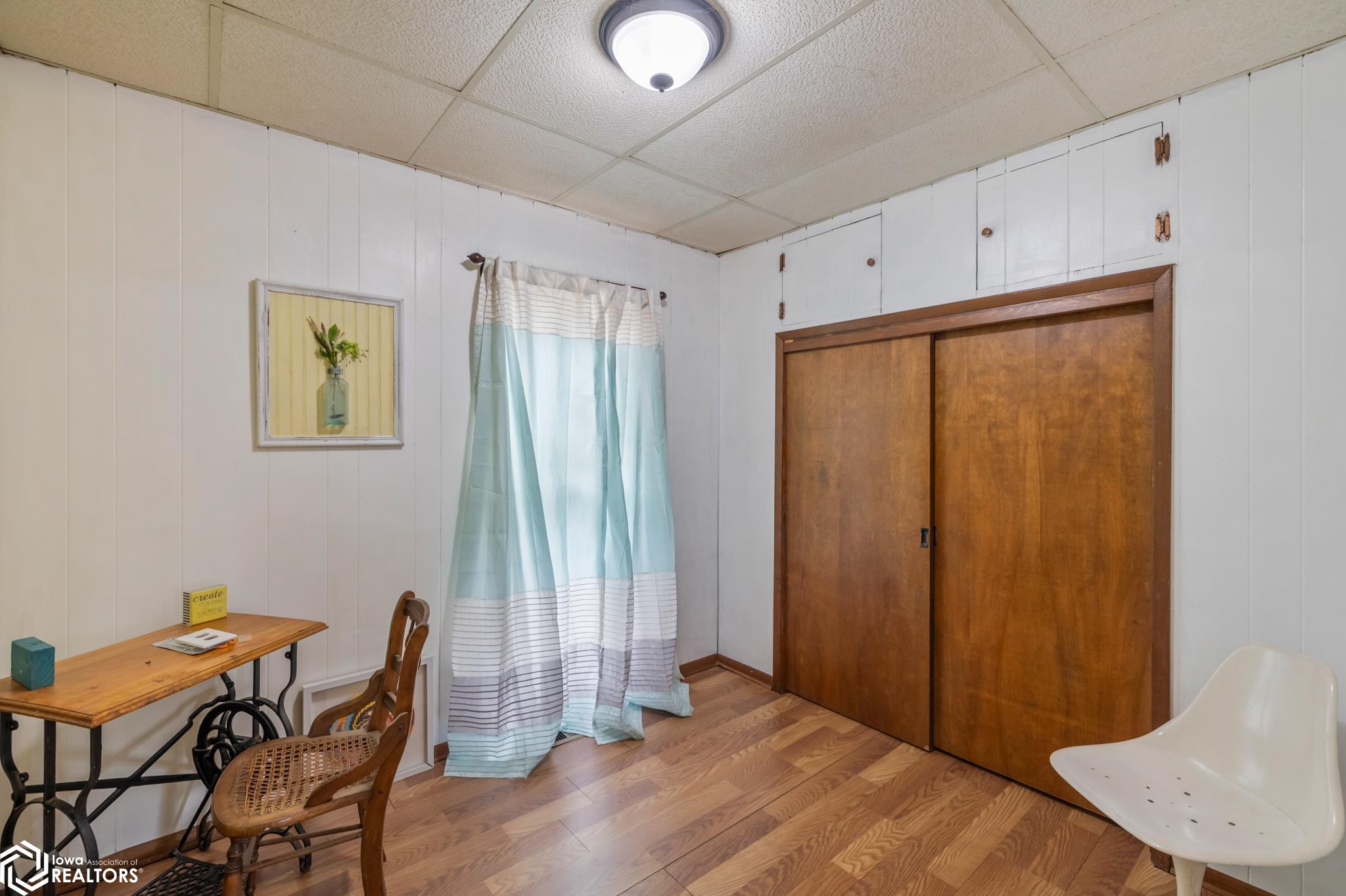 311 4th Street, Riverside, Iowa image 24