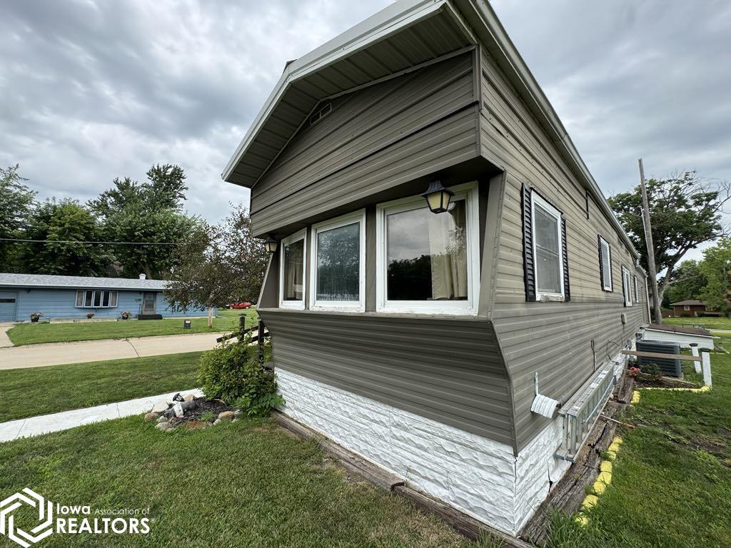815 N 13th Street, Centerville, Iowa image 15