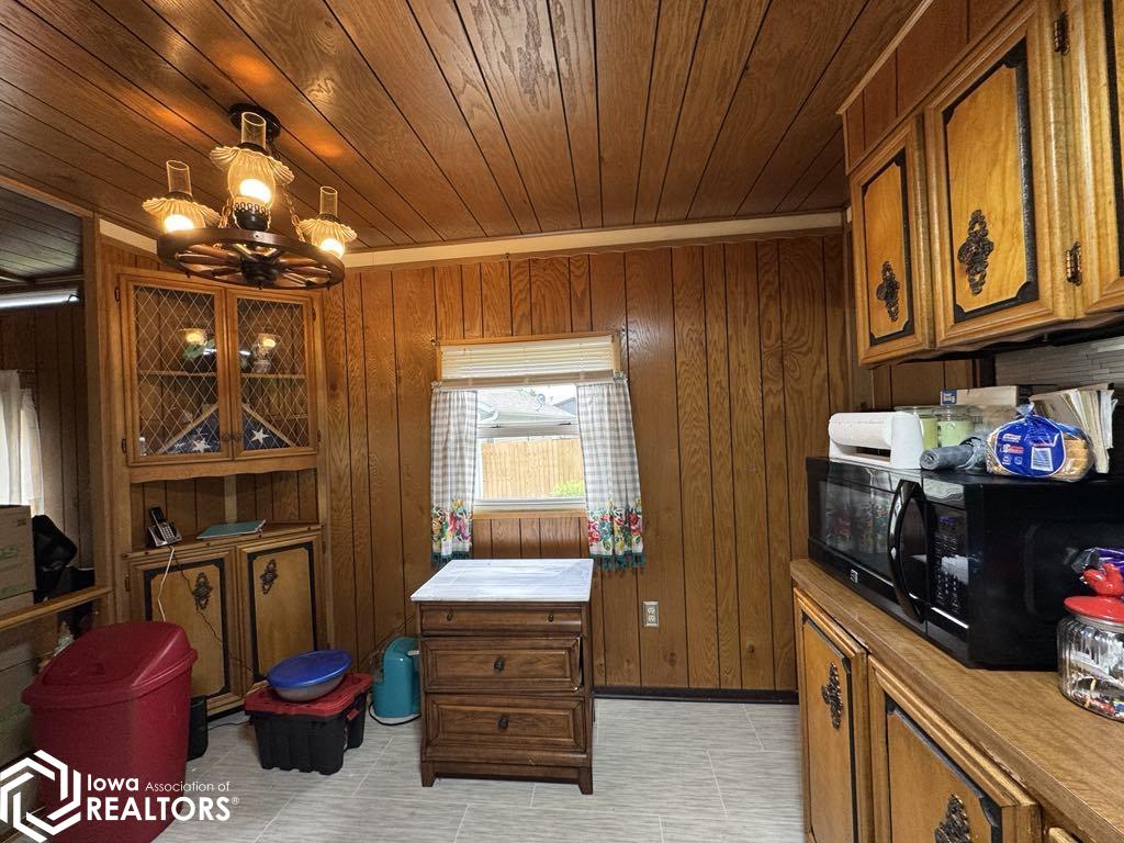 815 N 13th Street, Centerville, Iowa image 29
