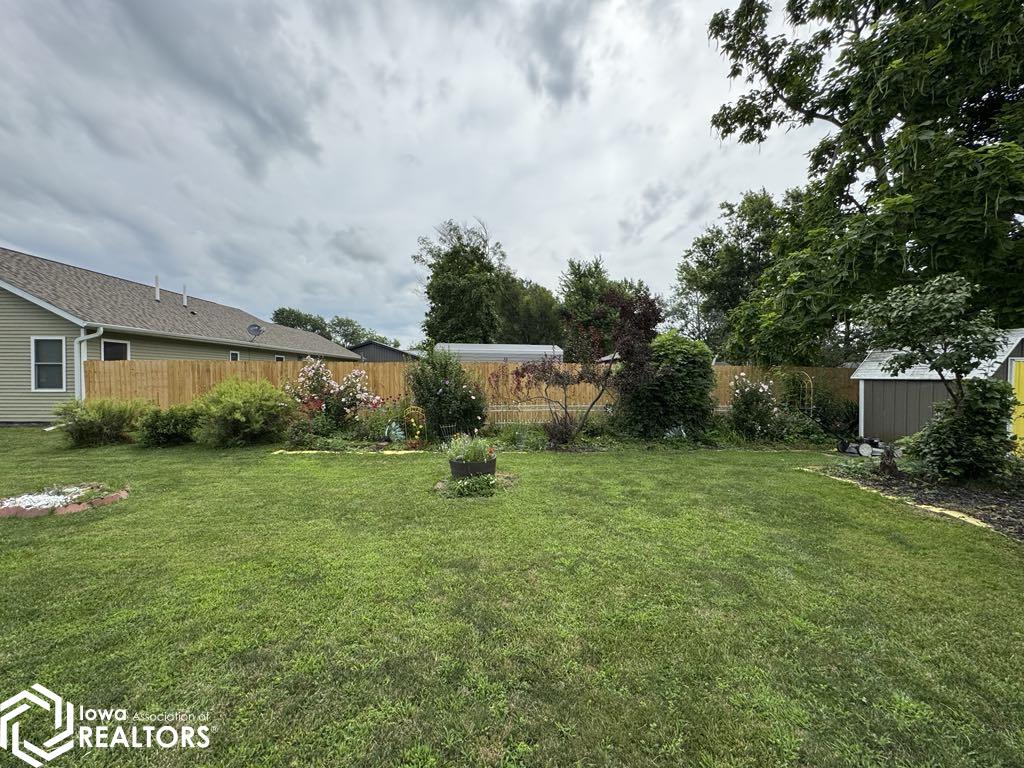 815 N 13th Street, Centerville, Iowa image 48