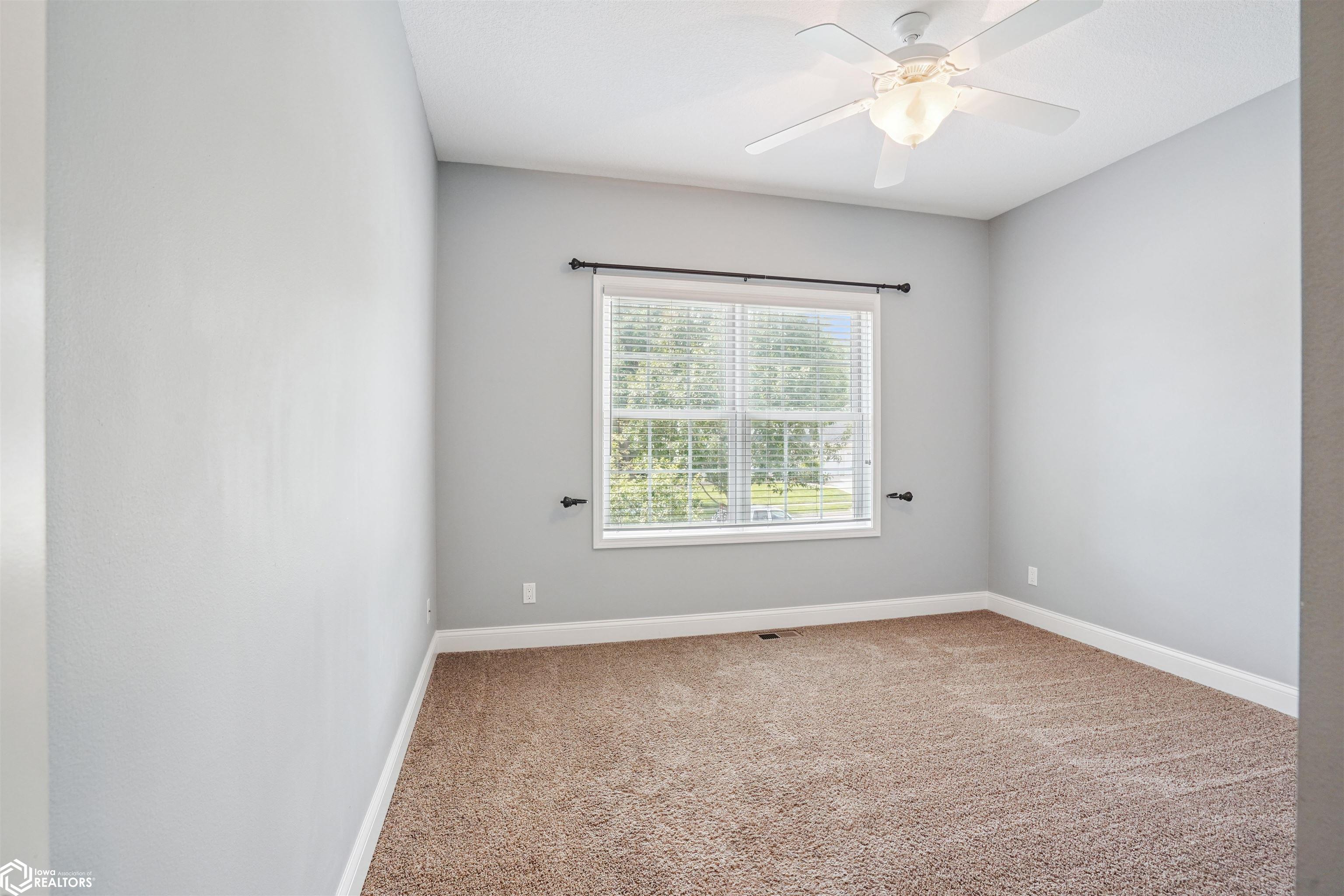 929 Sampson Drive, Nevada, Iowa image 17