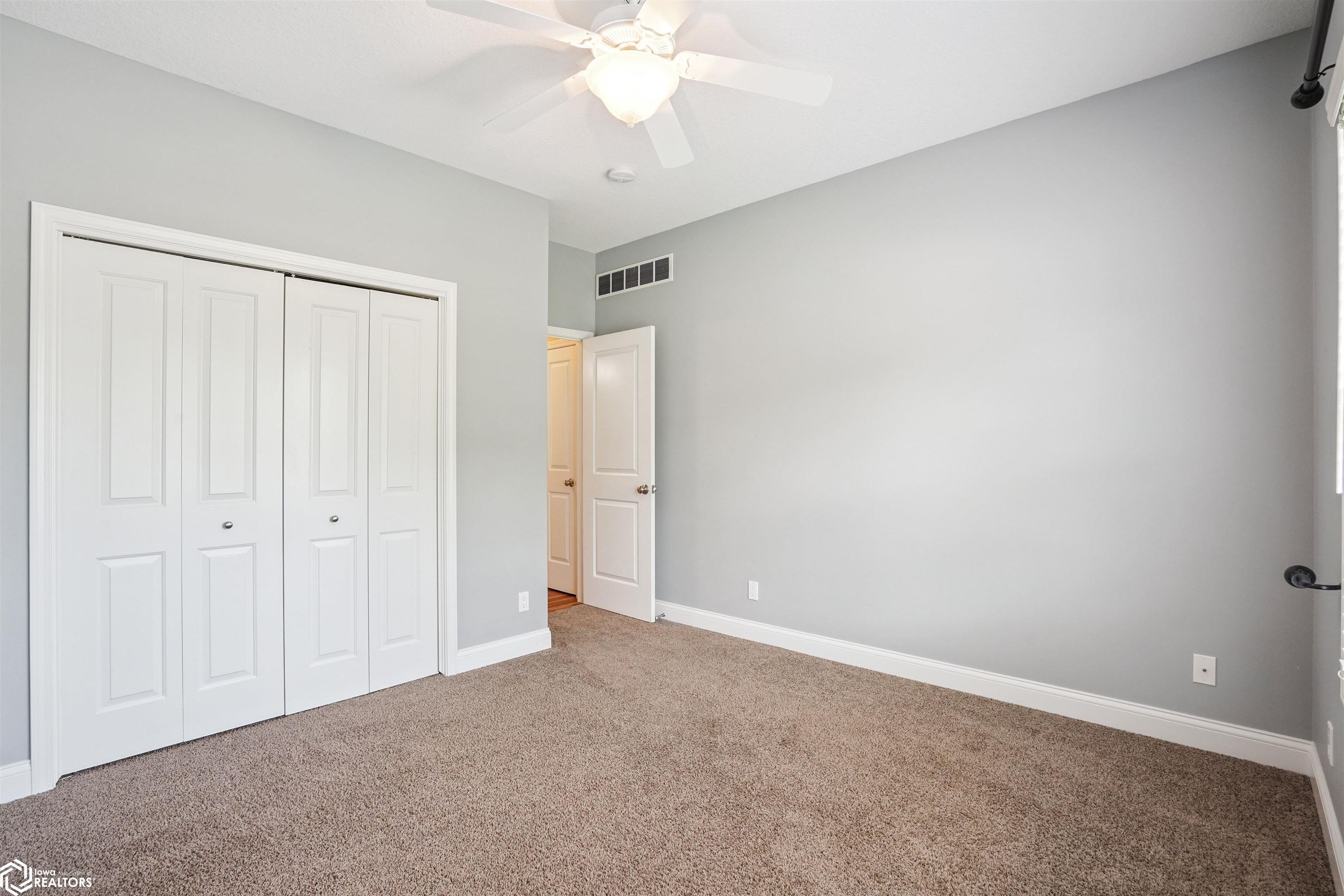 929 Sampson Drive, Nevada, Iowa image 18