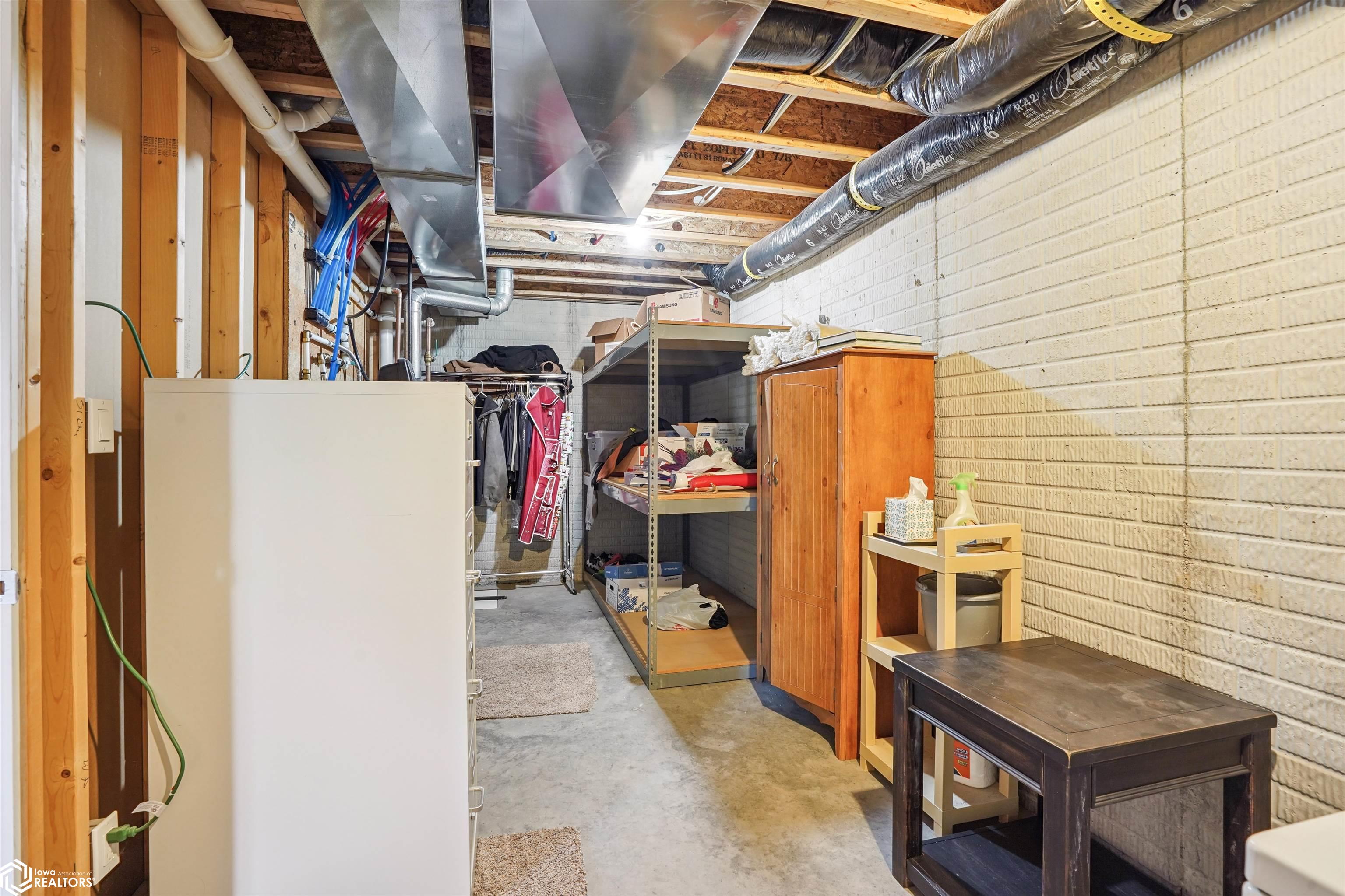 929 Sampson Drive, Nevada, Iowa image 24