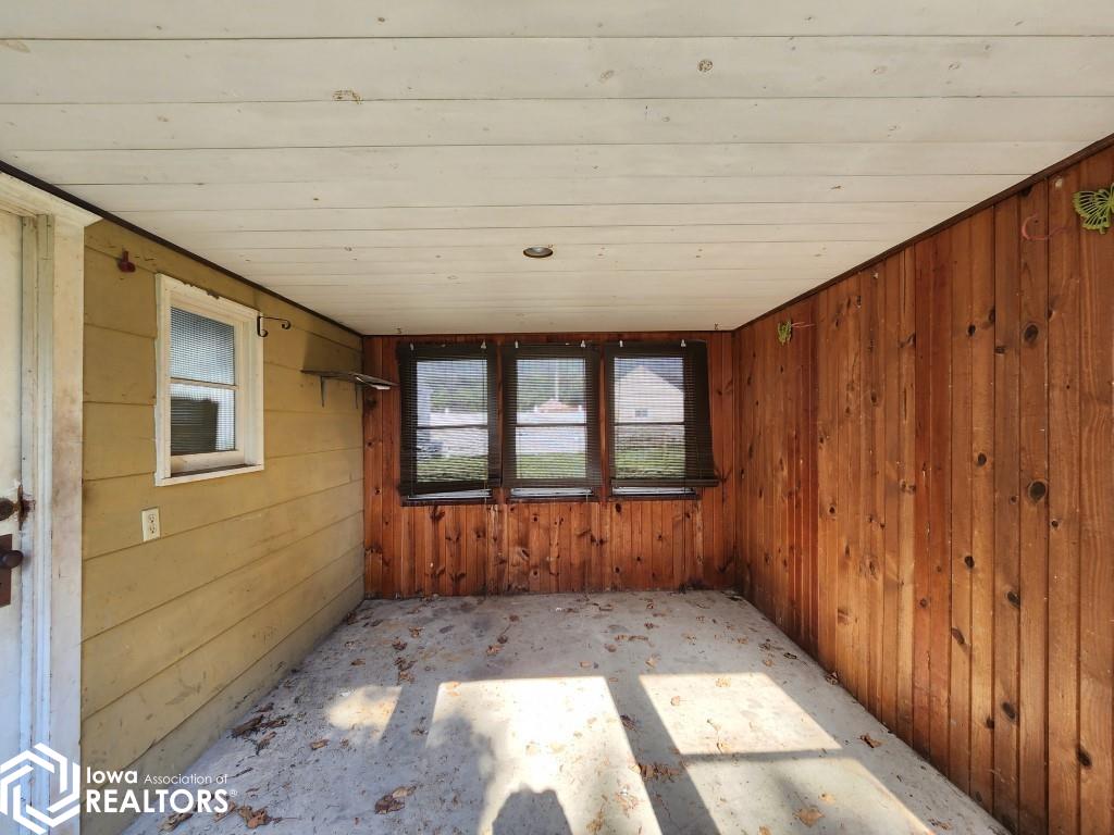 538 12th Street, Mason City, Iowa image 16