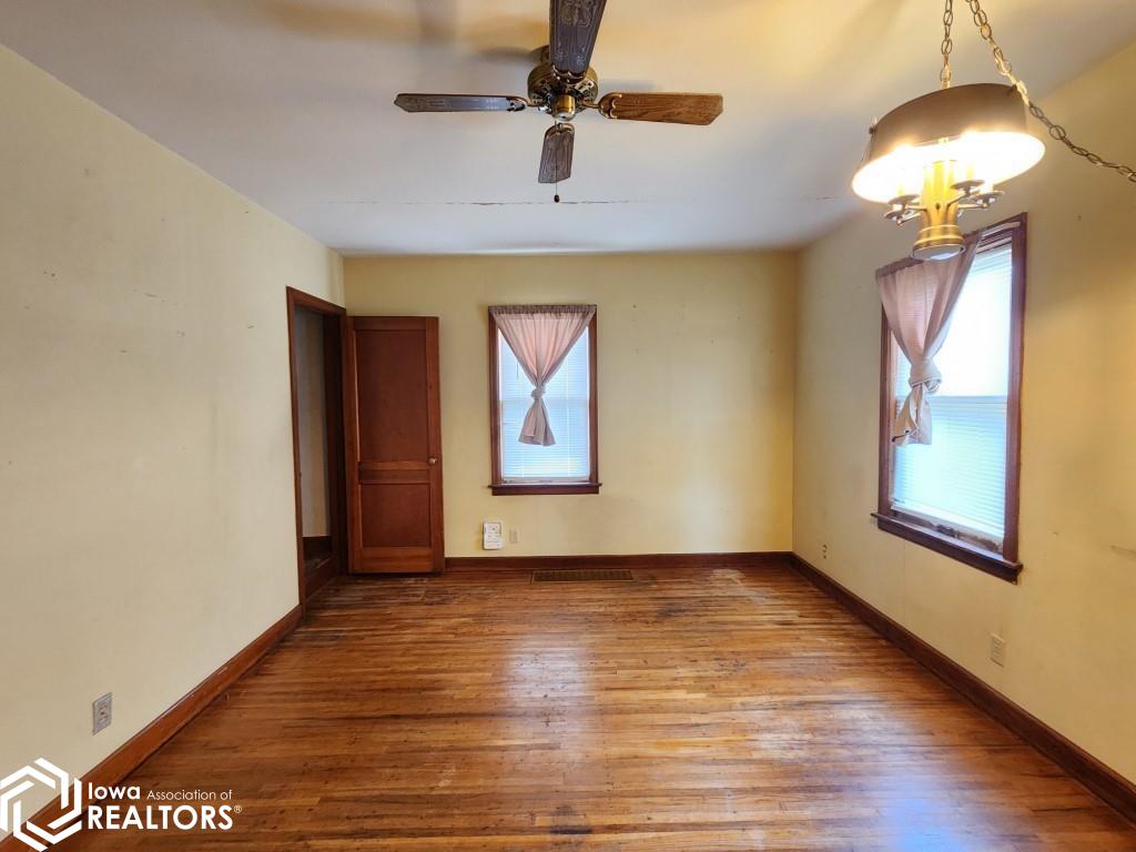 538 12th Street, Mason City, Iowa image 3