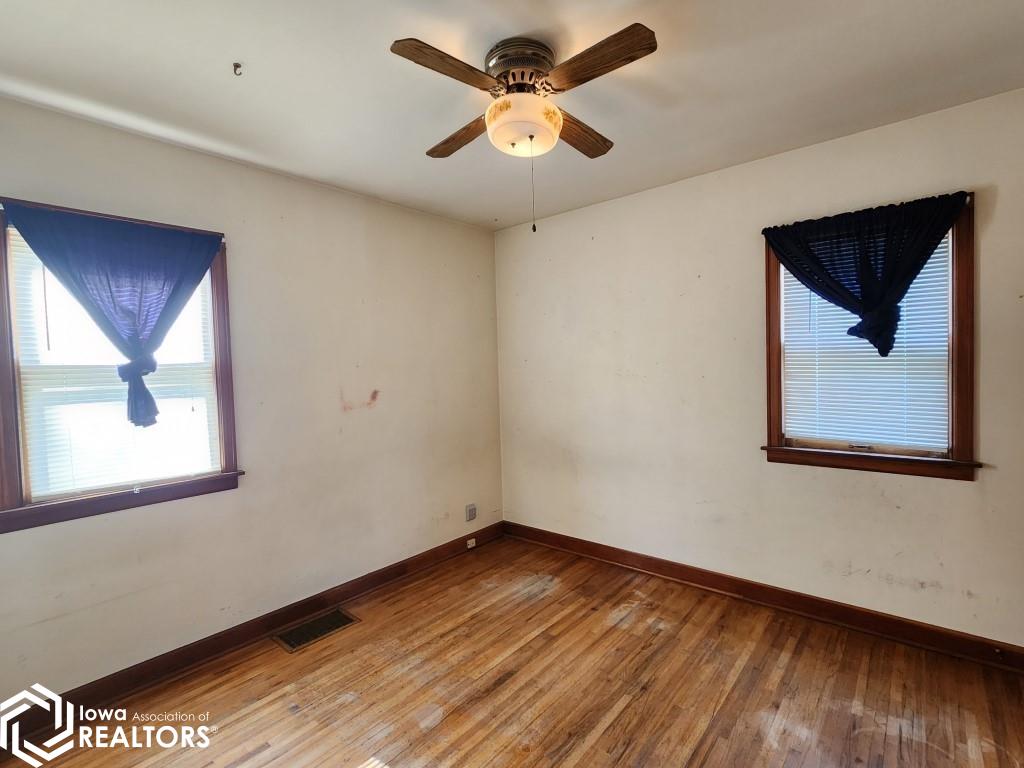 538 12th Street, Mason City, Iowa image 8