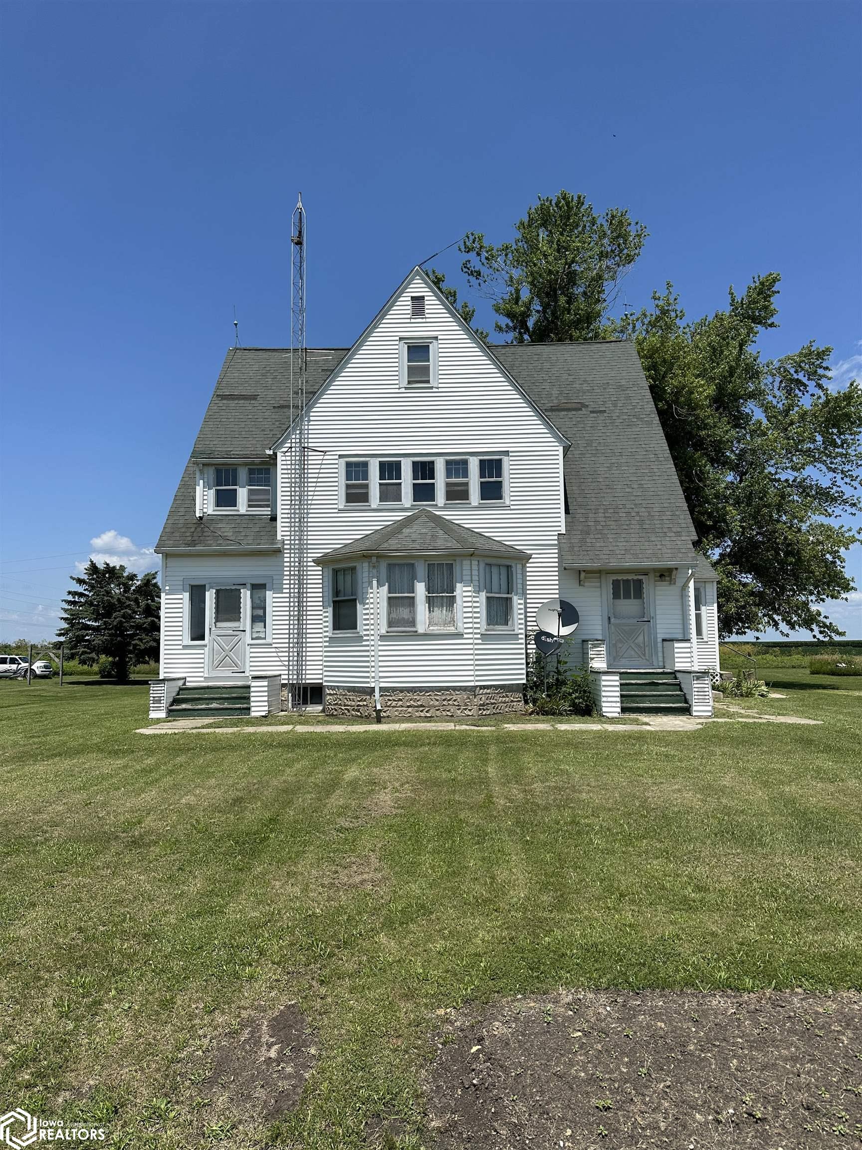 1210 E County Rd 2300, Dallas City, Illinois image 1