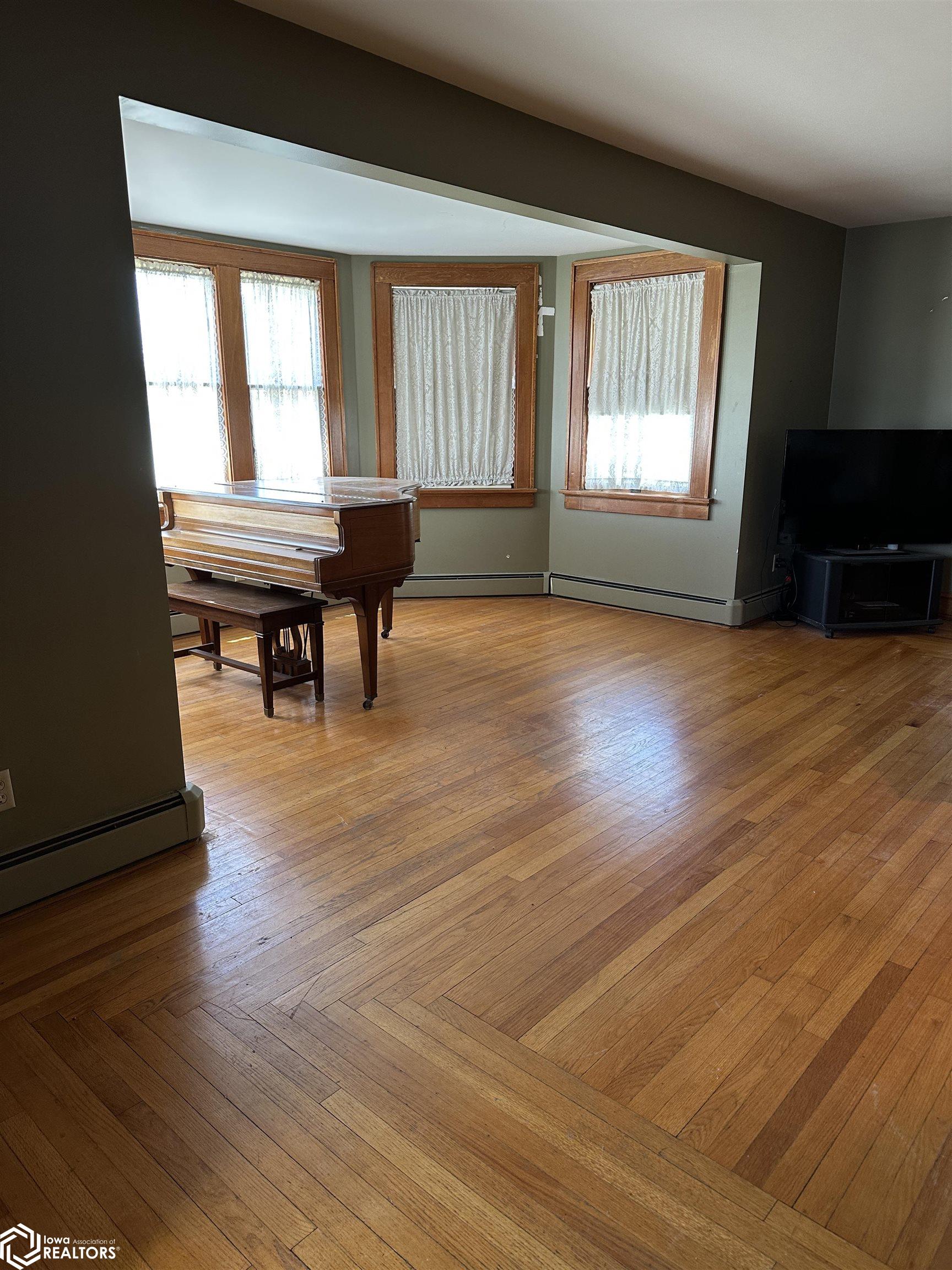 1210 E County Rd 2300, Dallas City, Illinois image 17