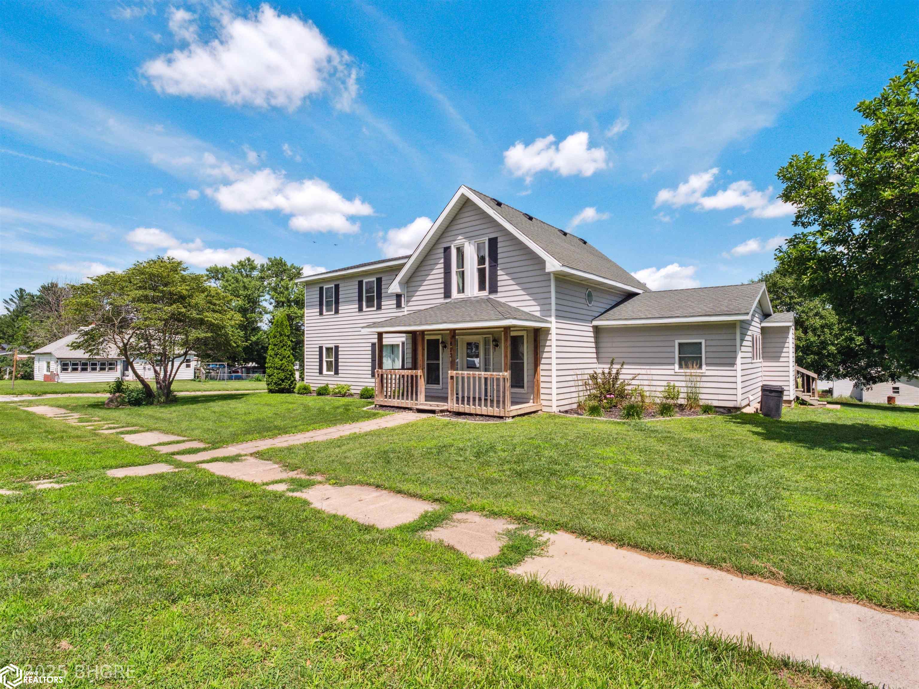623 N Main Street, Stuart, Iowa image 2