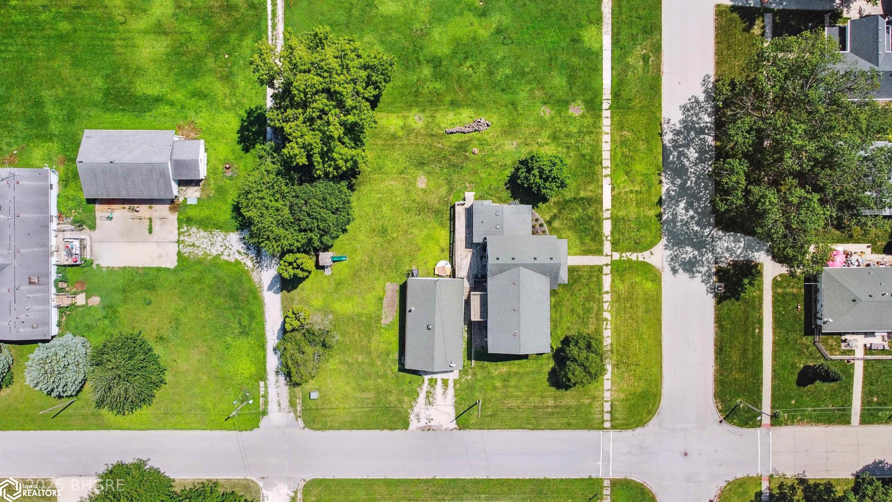 623 N Main Street, Stuart, Iowa image 35