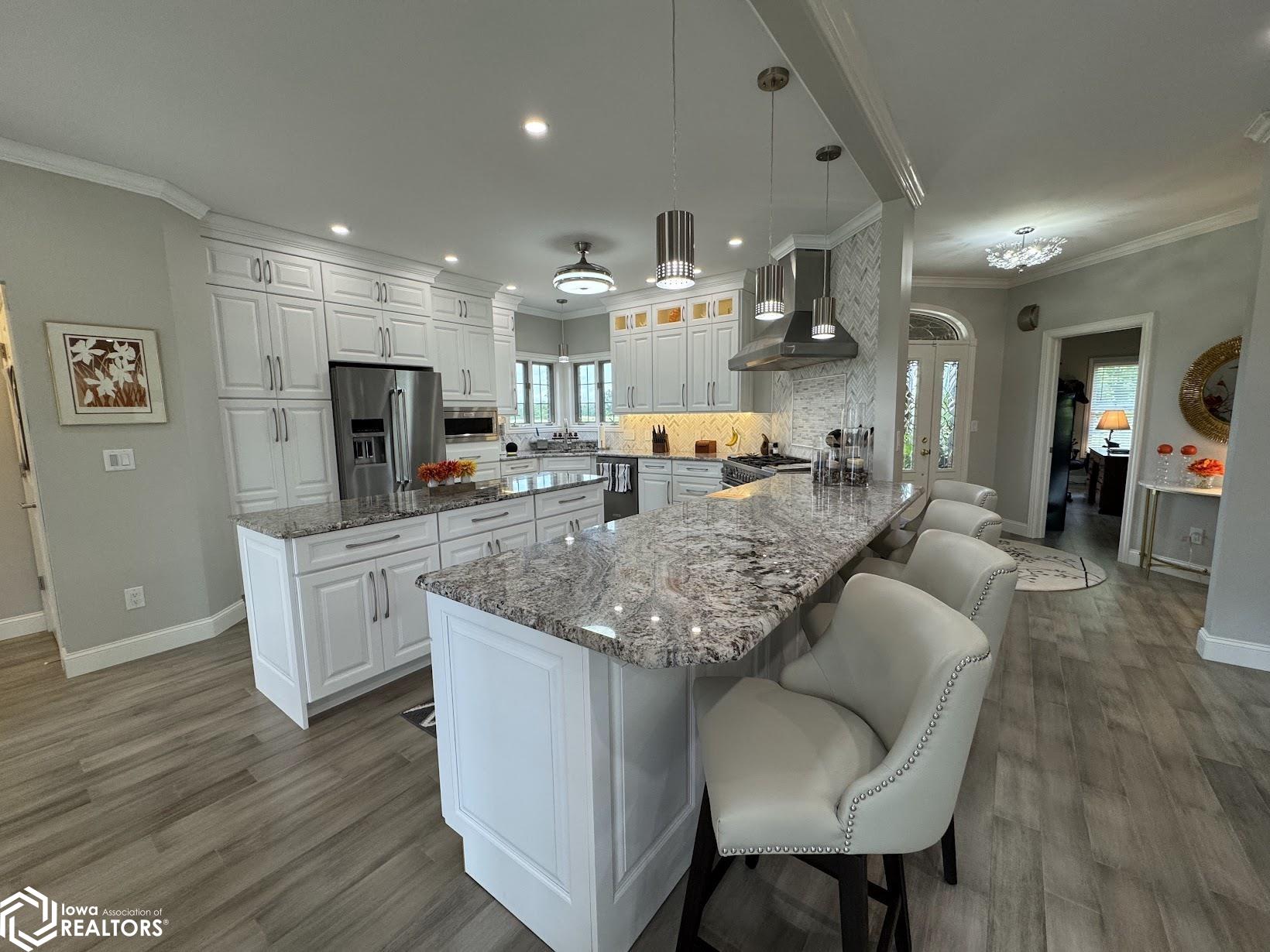 5609 Hickory Stick Lane, Burlington, Iowa image 12