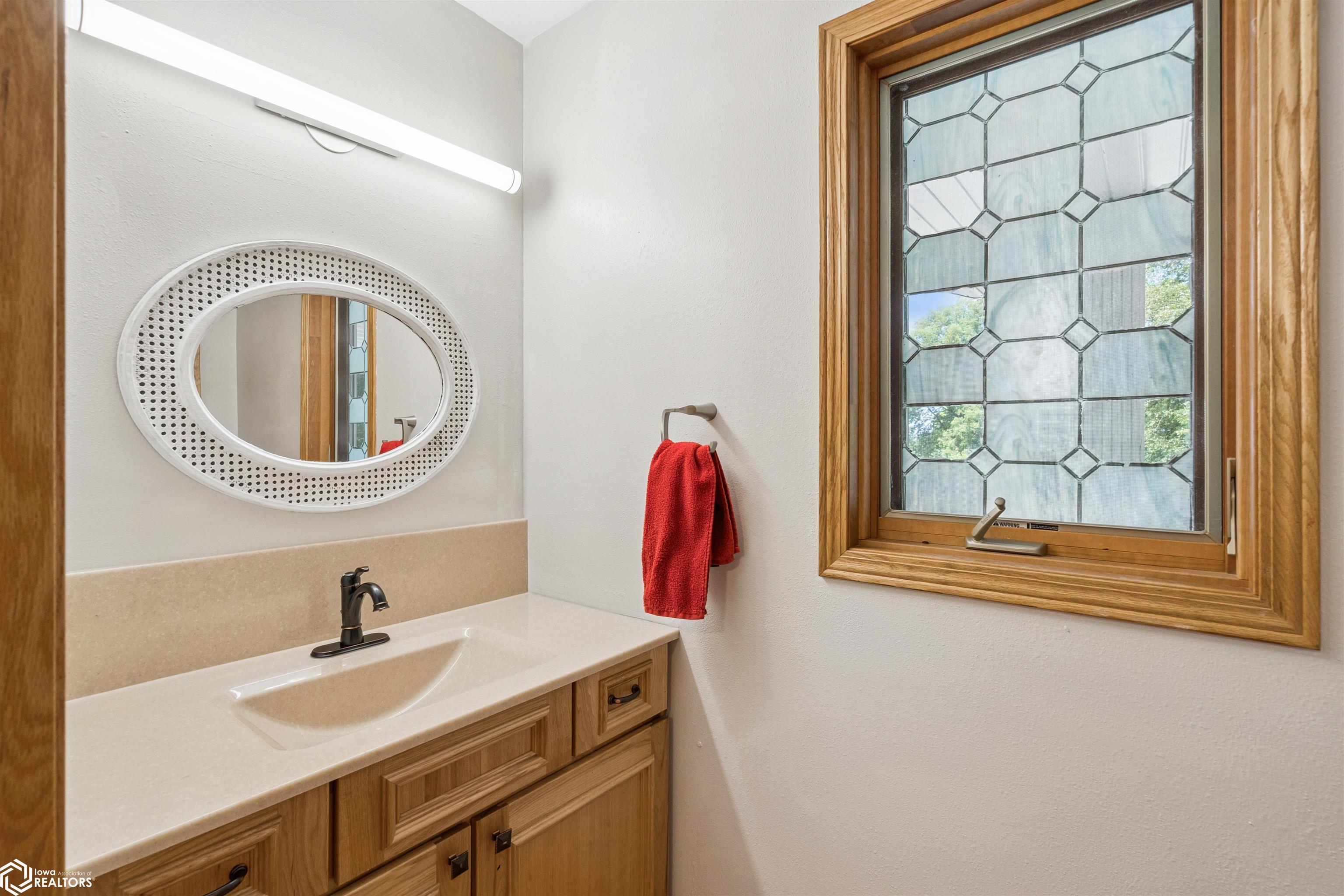 7 Hobart Place, Grinnell, Iowa image 13
