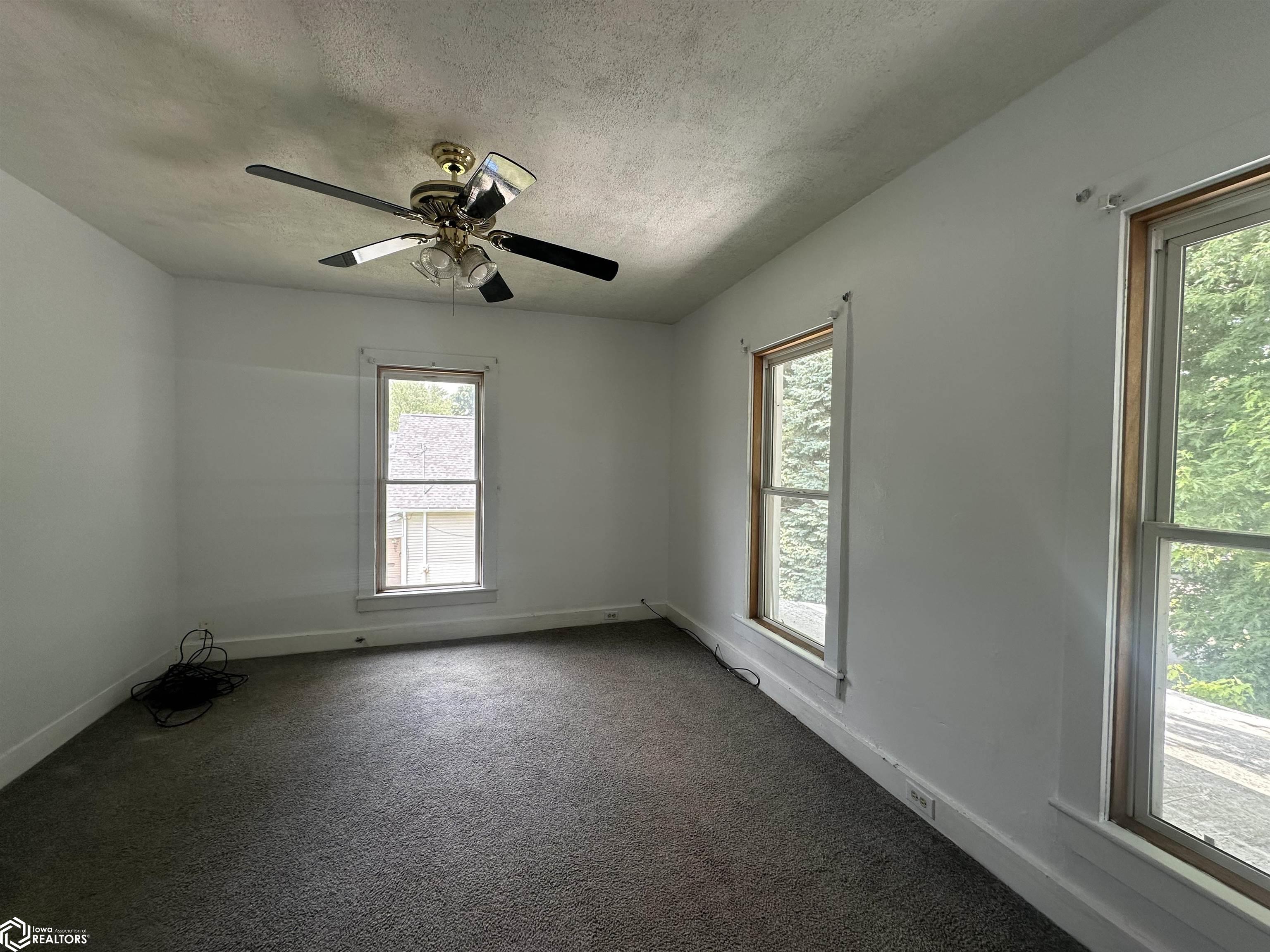 1315 Madison Avenue, Burlington, Iowa image 15