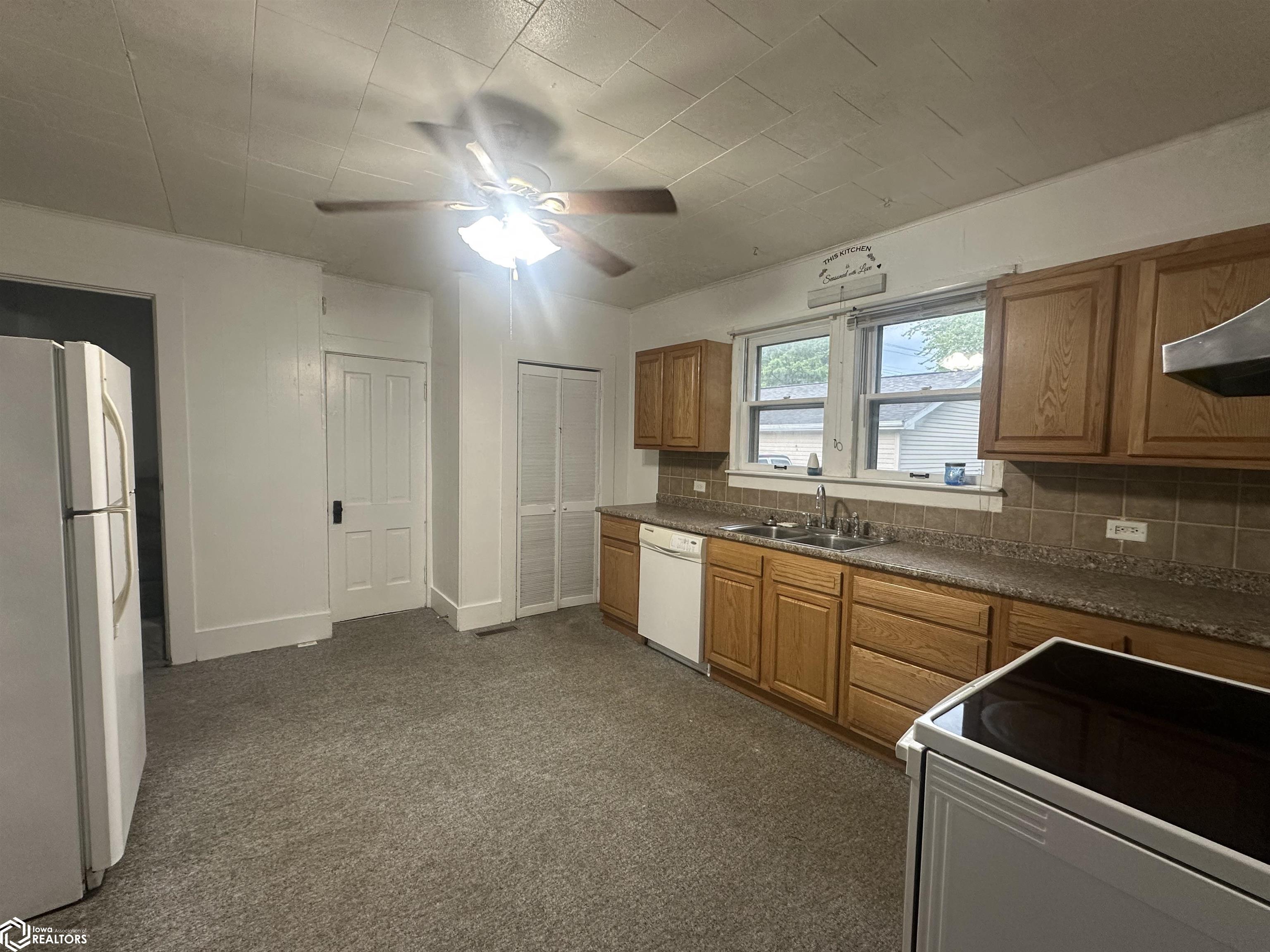 1315 Madison Avenue, Burlington, Iowa image 3