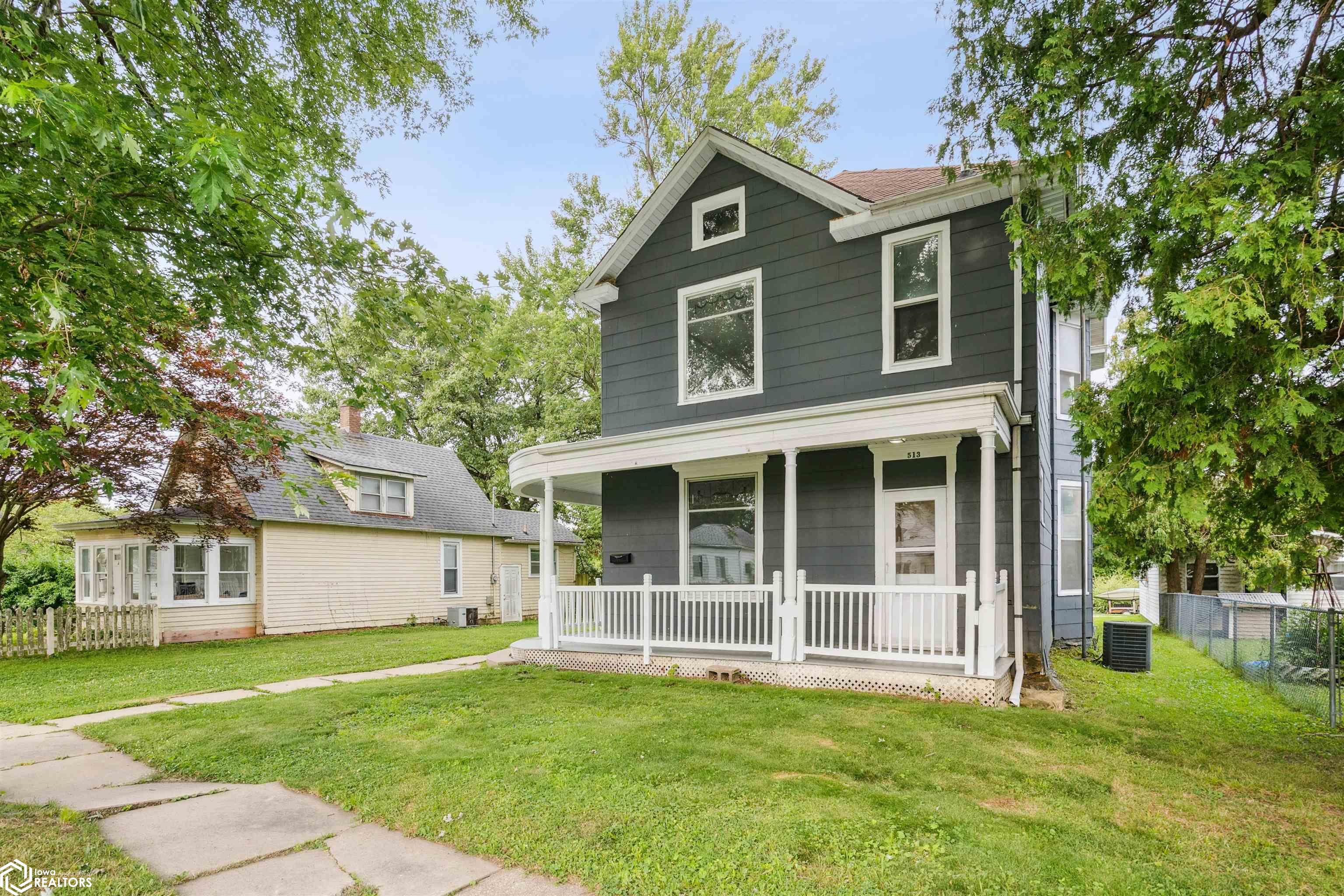 513 Hagemann Avenue, Burlington, Iowa image 2