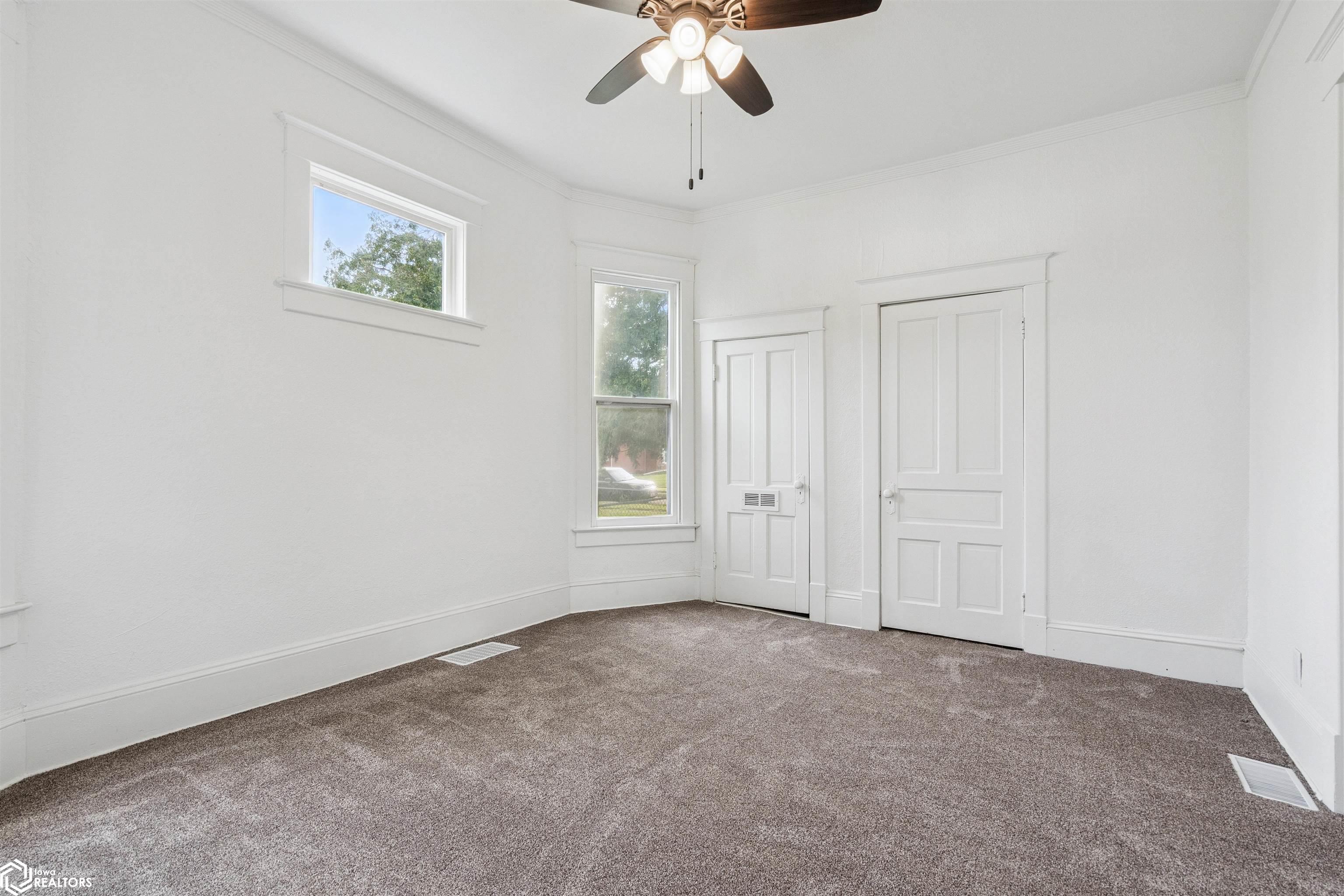 513 Hagemann Avenue, Burlington, Iowa image 12