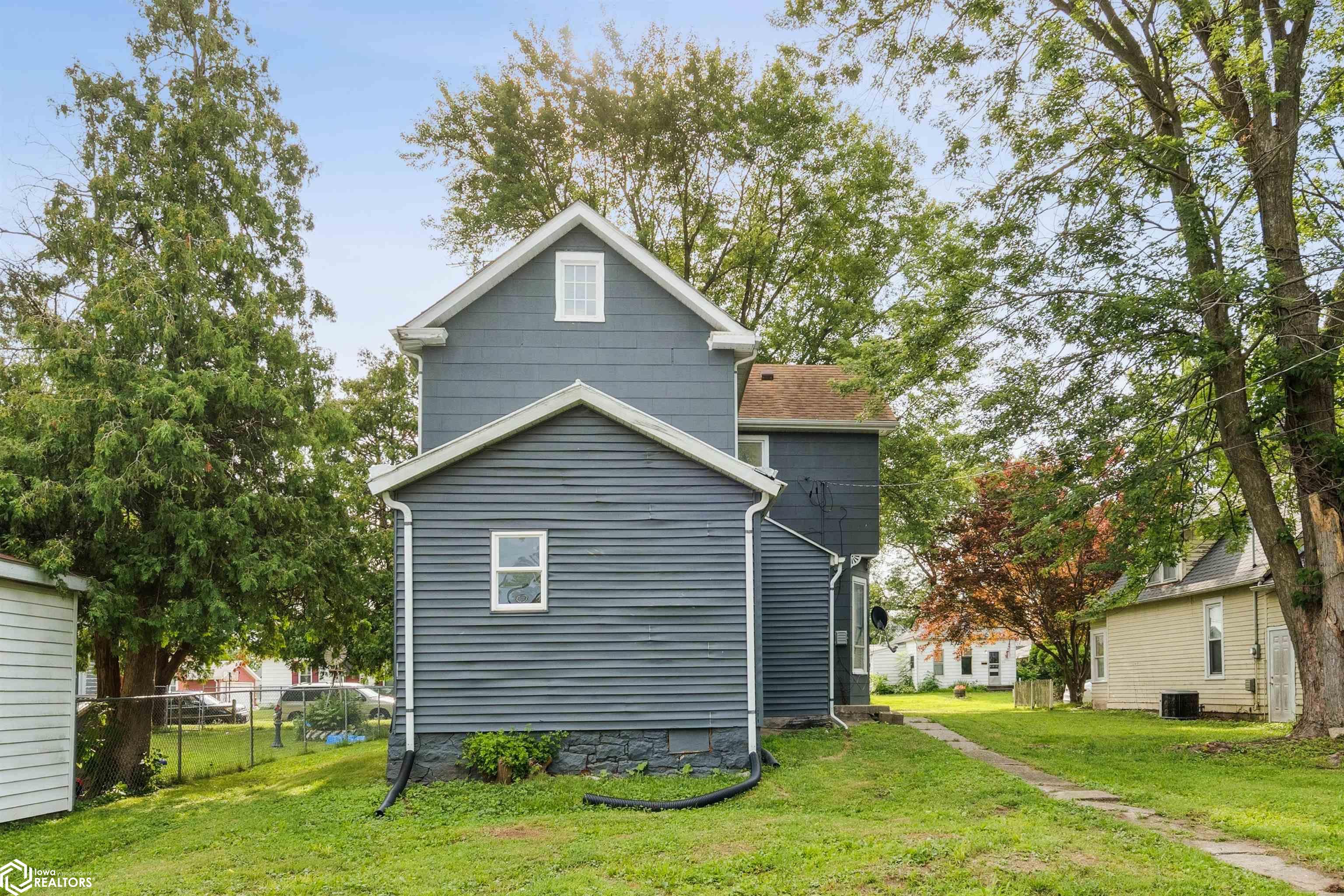 513 Hagemann Avenue, Burlington, Iowa image 24