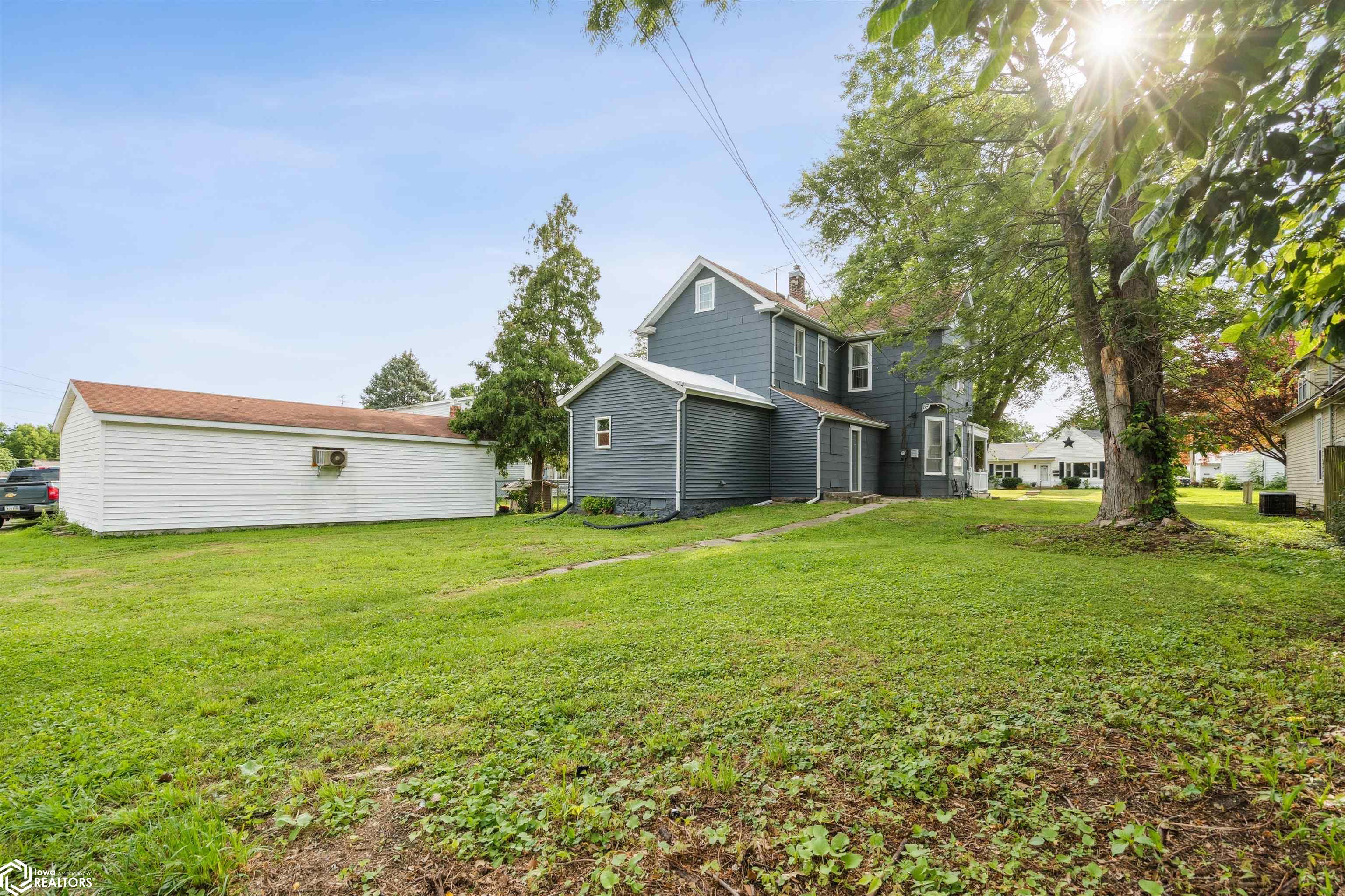513 Hagemann Avenue, Burlington, Iowa image 26
