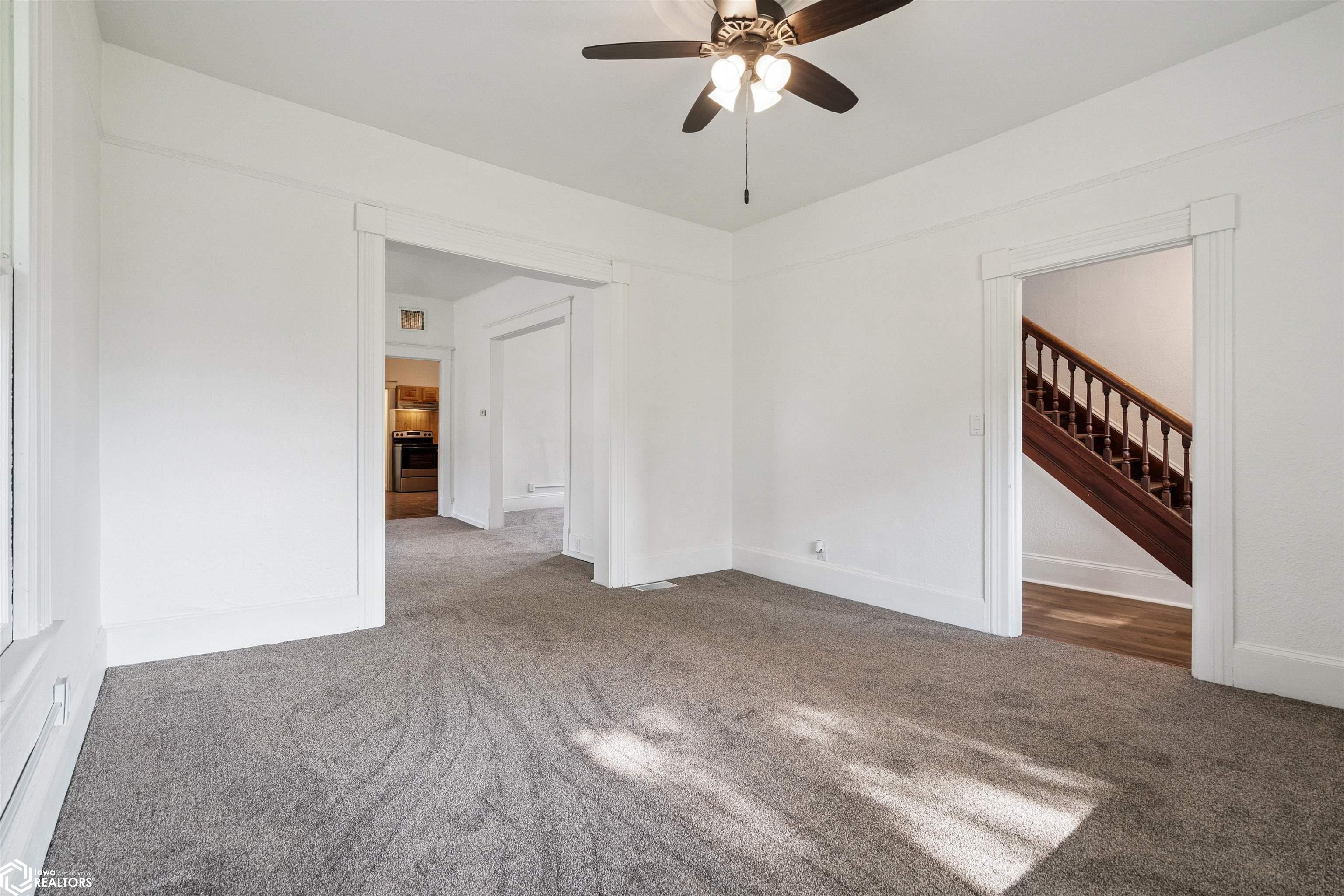 513 Hagemann Avenue, Burlington, Iowa image 6