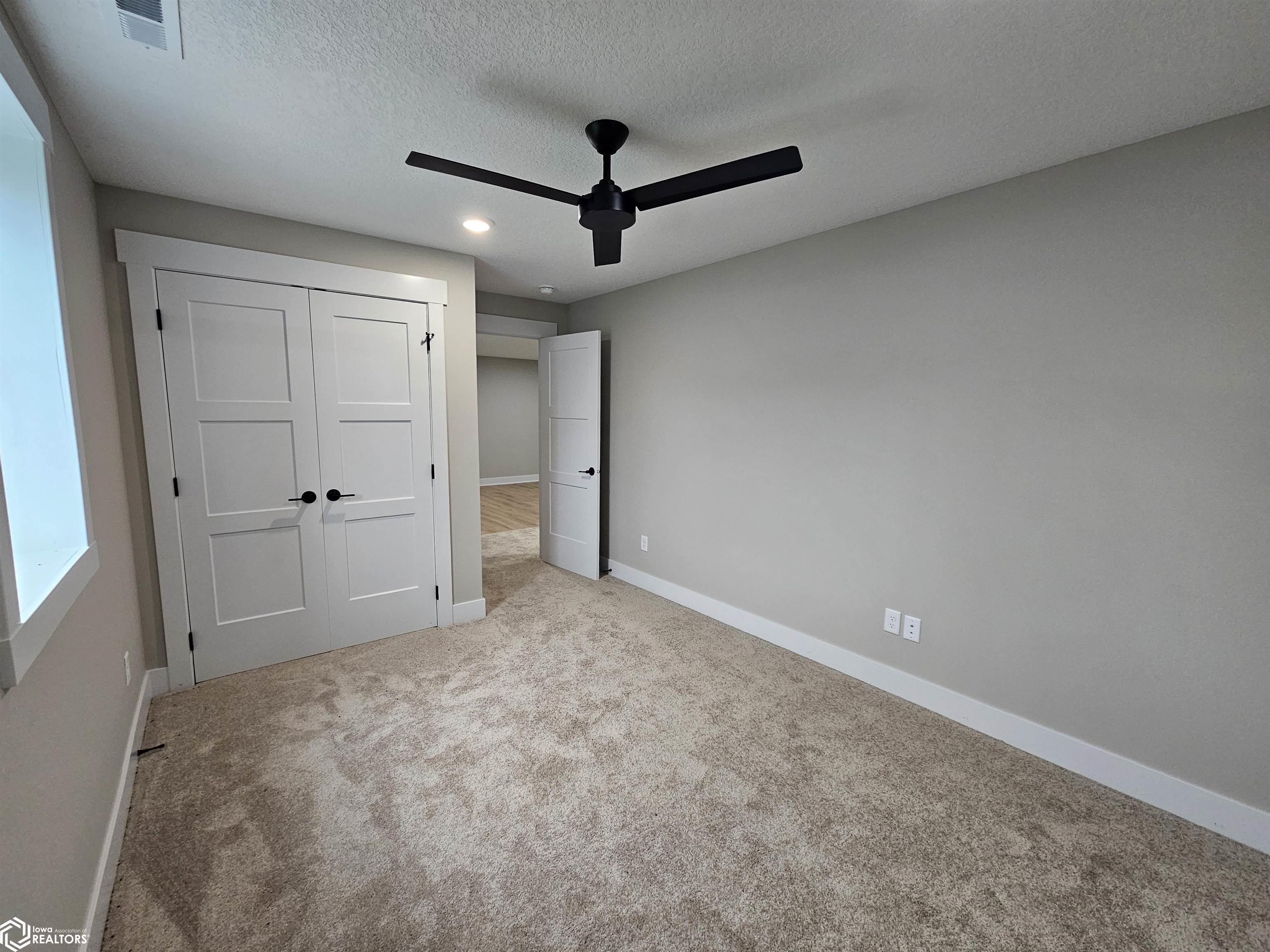 1407 E 10th Street, Carroll, Iowa image 27
