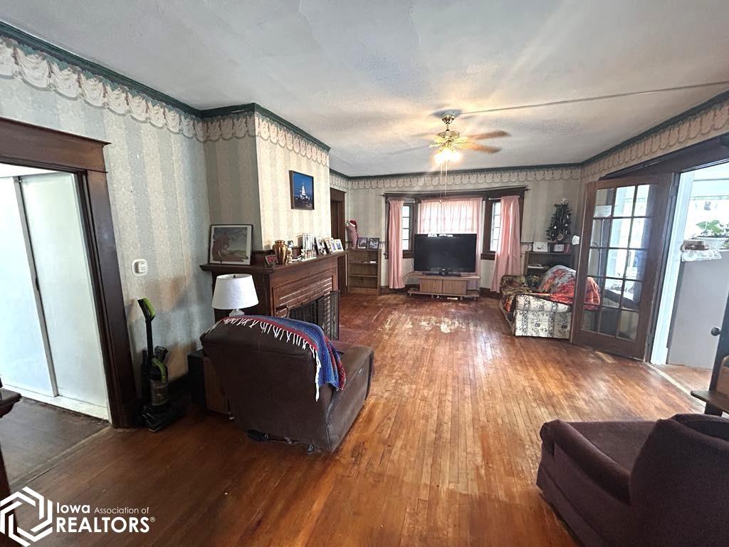 209 W Maple Avenue, Ottumwa, Iowa image 14