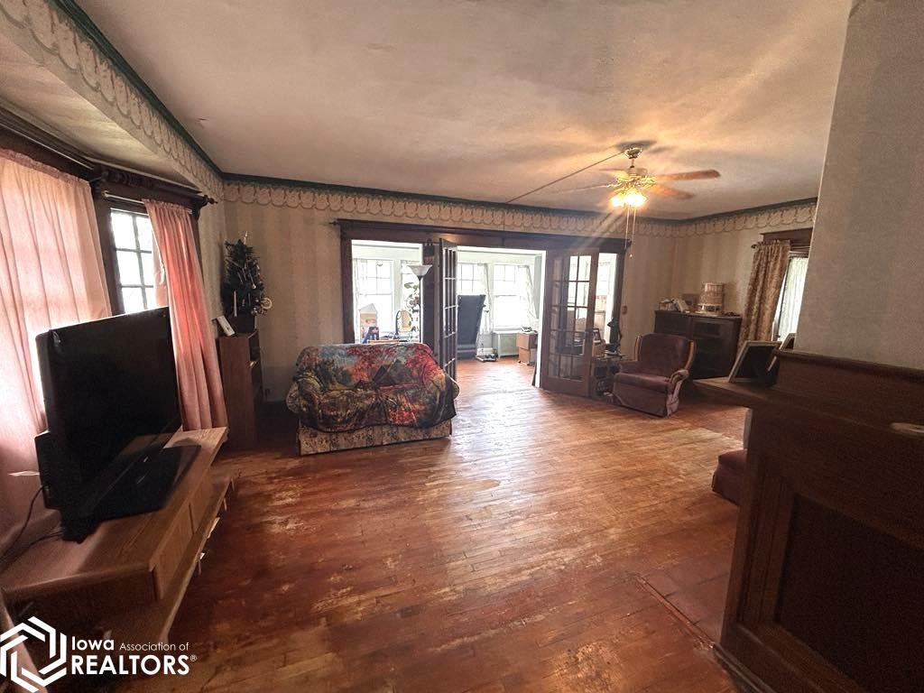 209 W Maple Avenue, Ottumwa, Iowa image 17