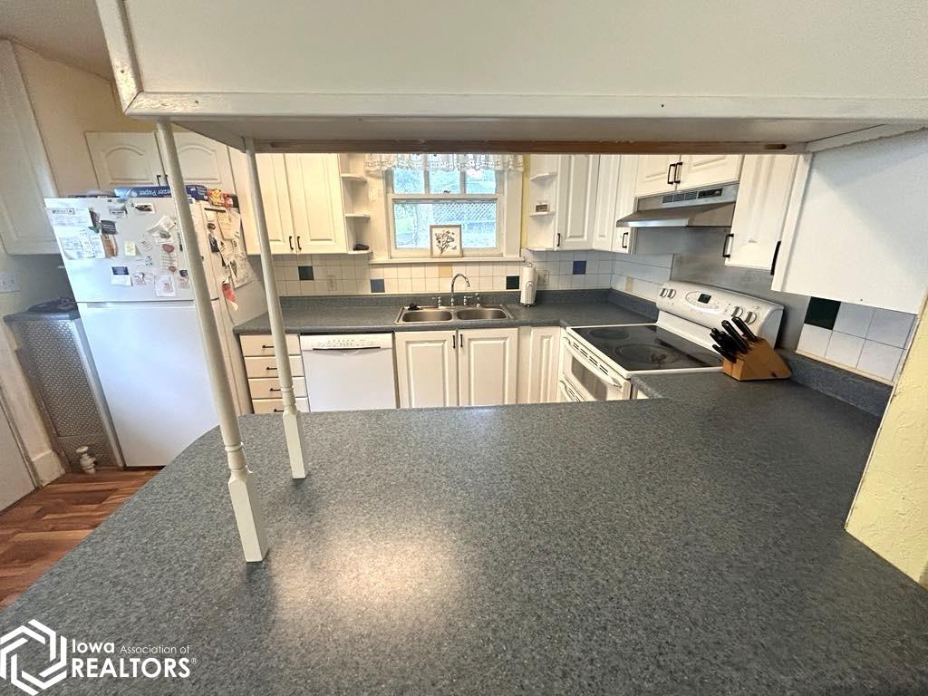 209 W Maple Avenue, Ottumwa, Iowa image 33