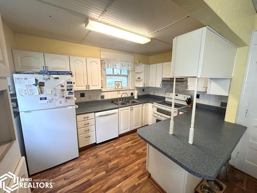 209 W Maple Avenue, Ottumwa, Iowa image 34