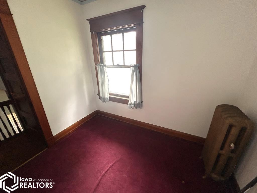 209 W Maple Avenue, Ottumwa, Iowa image 37