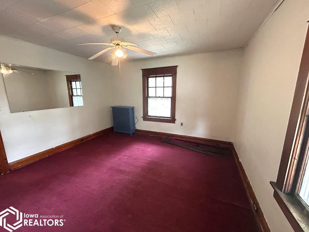 209 W Maple Avenue, Ottumwa, Iowa image 47