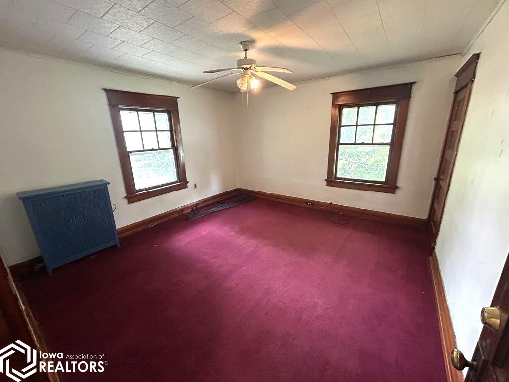 209 W Maple Avenue, Ottumwa, Iowa image 48