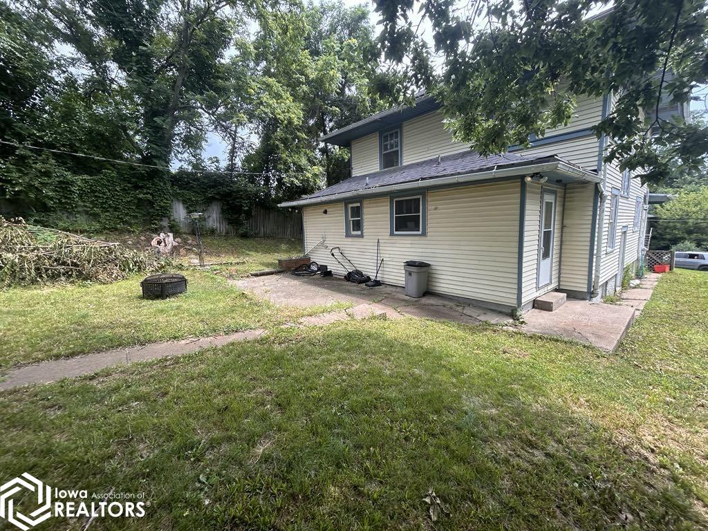 209 W Maple Avenue, Ottumwa, Iowa image 8