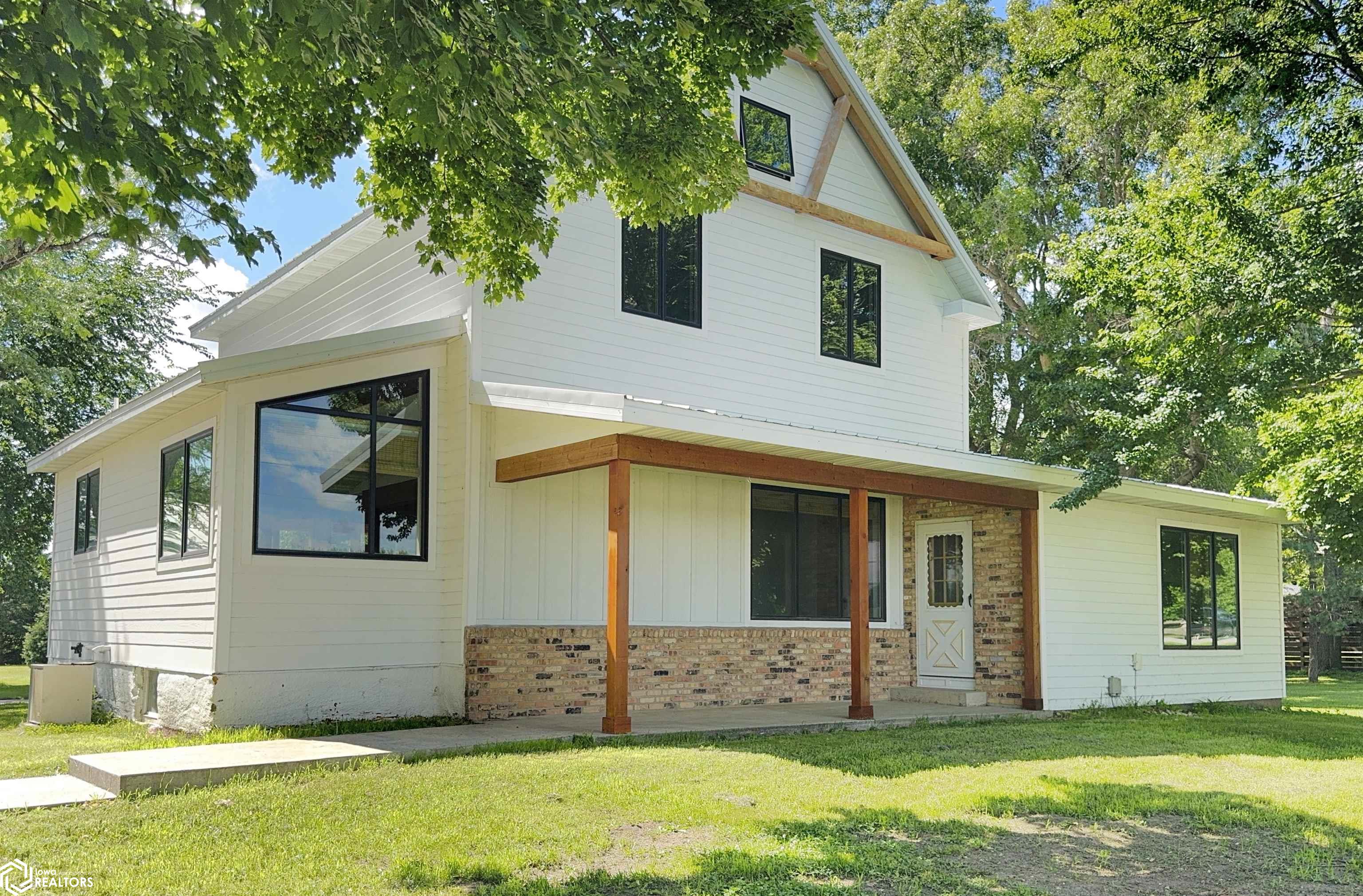 1440 Olive Avenue, Hampton, Iowa image 1