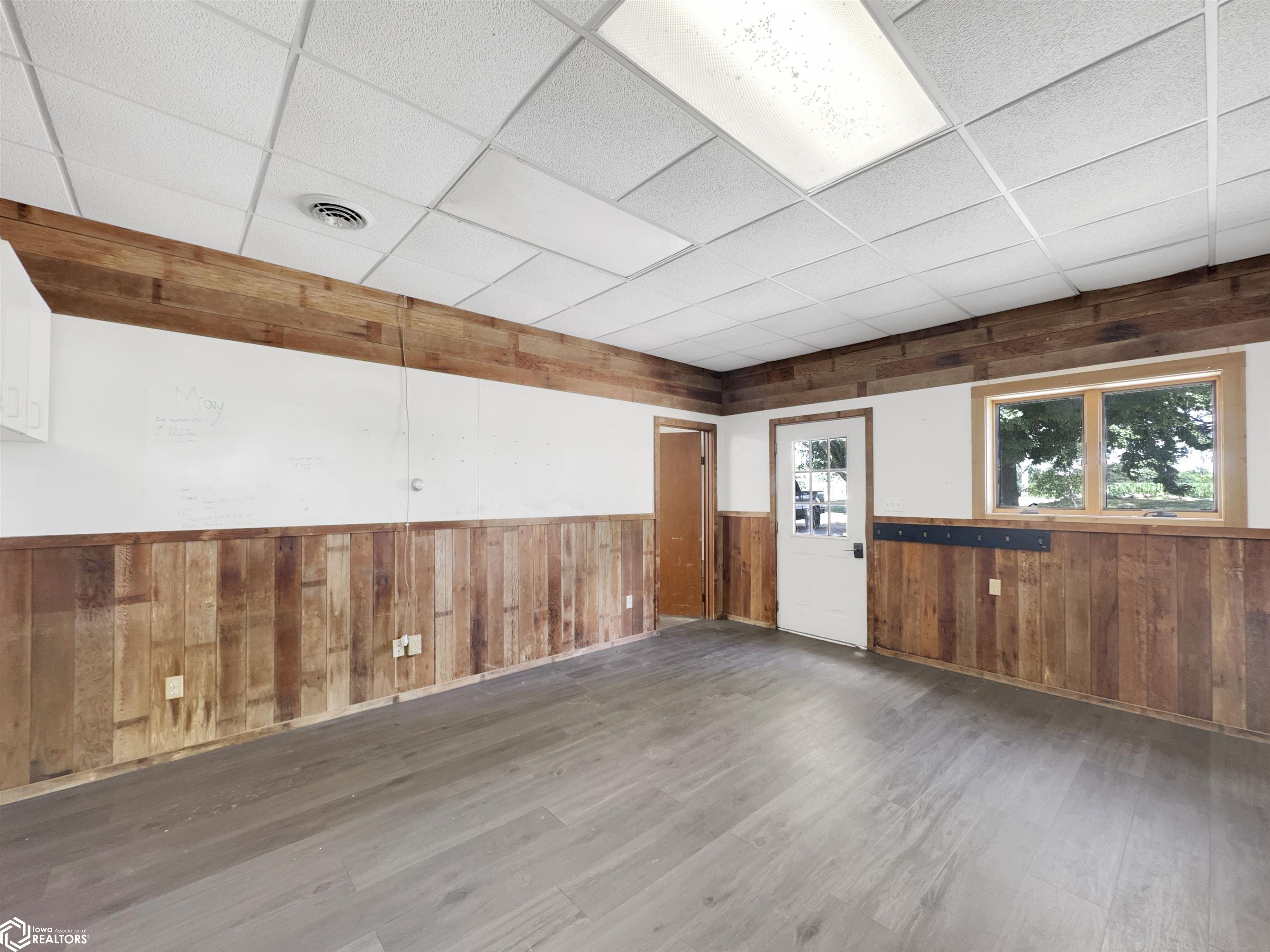 1440 Olive Avenue, Hampton, Iowa image 37