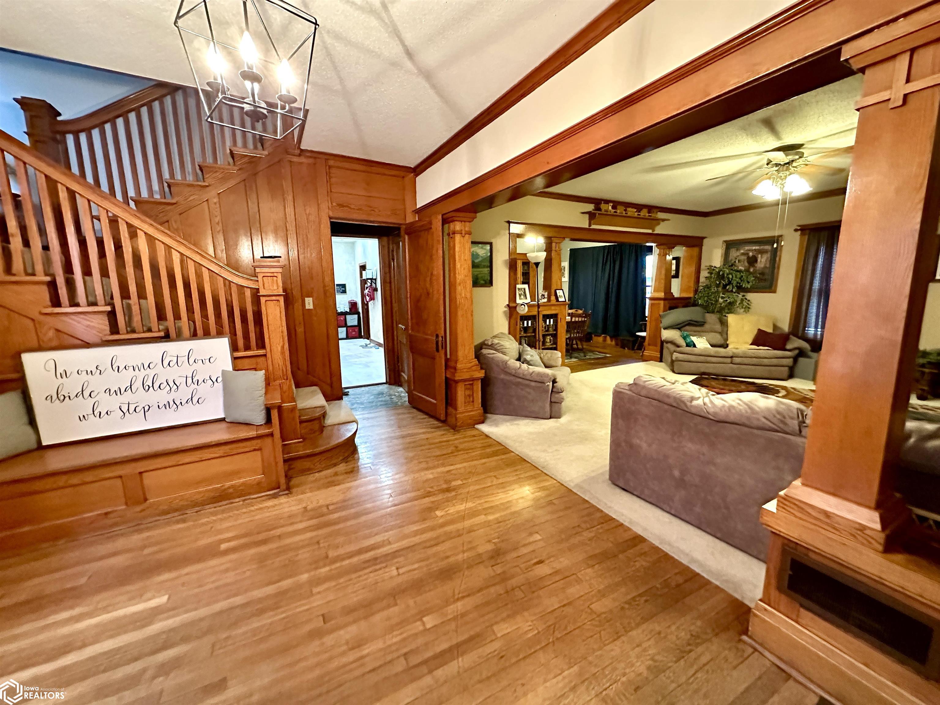 113 S Elm Street, Gilman, Iowa image 2
