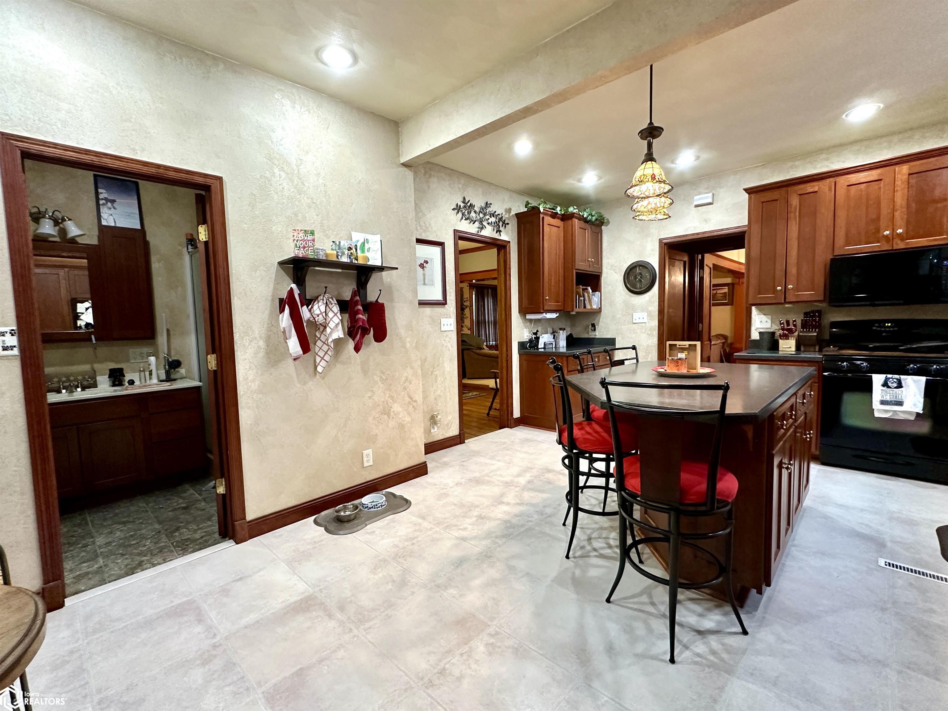 113 S Elm Street, Gilman, Iowa image 14