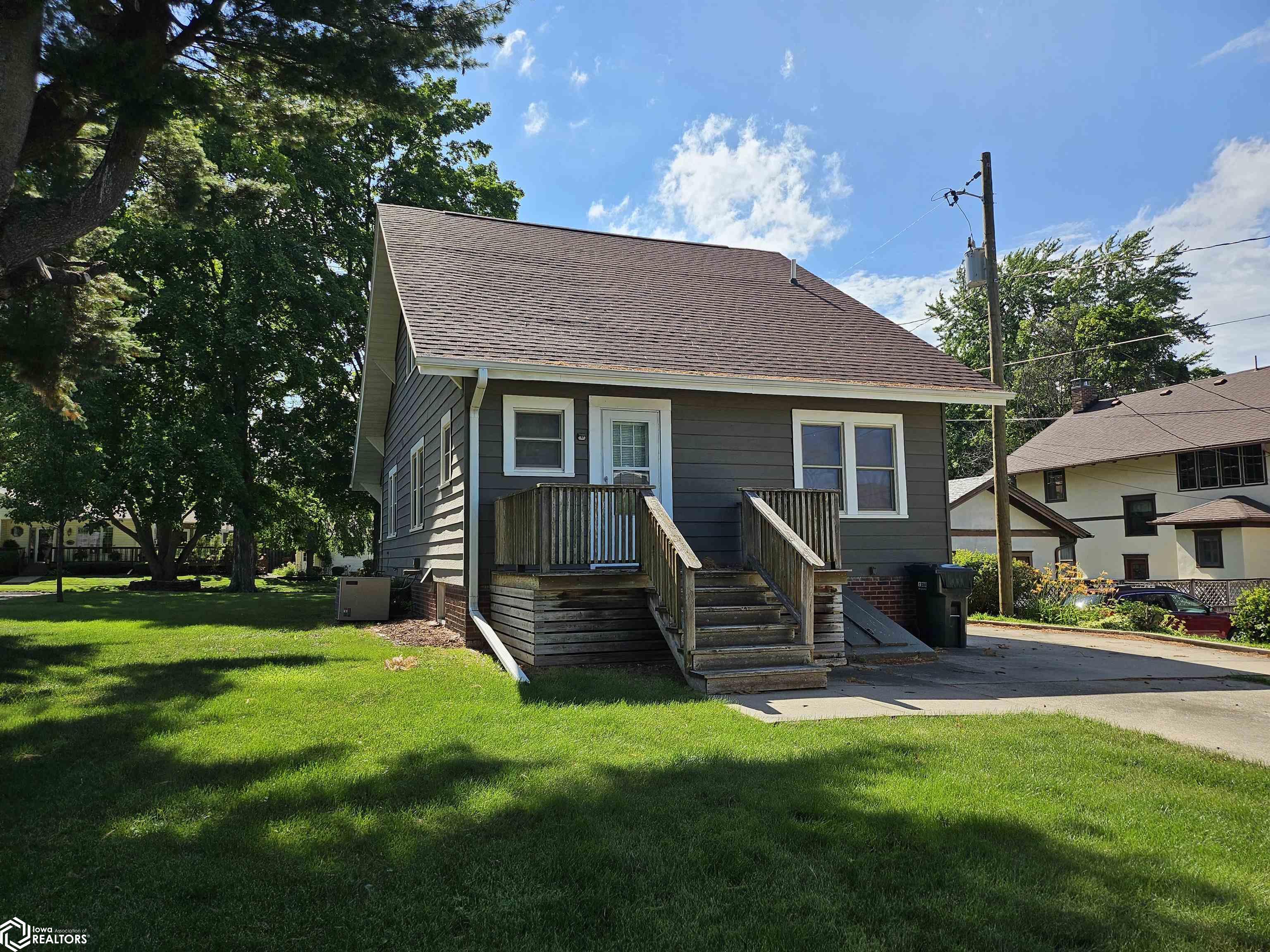 210 S 9th Street, Oskaloosa, Iowa image 29