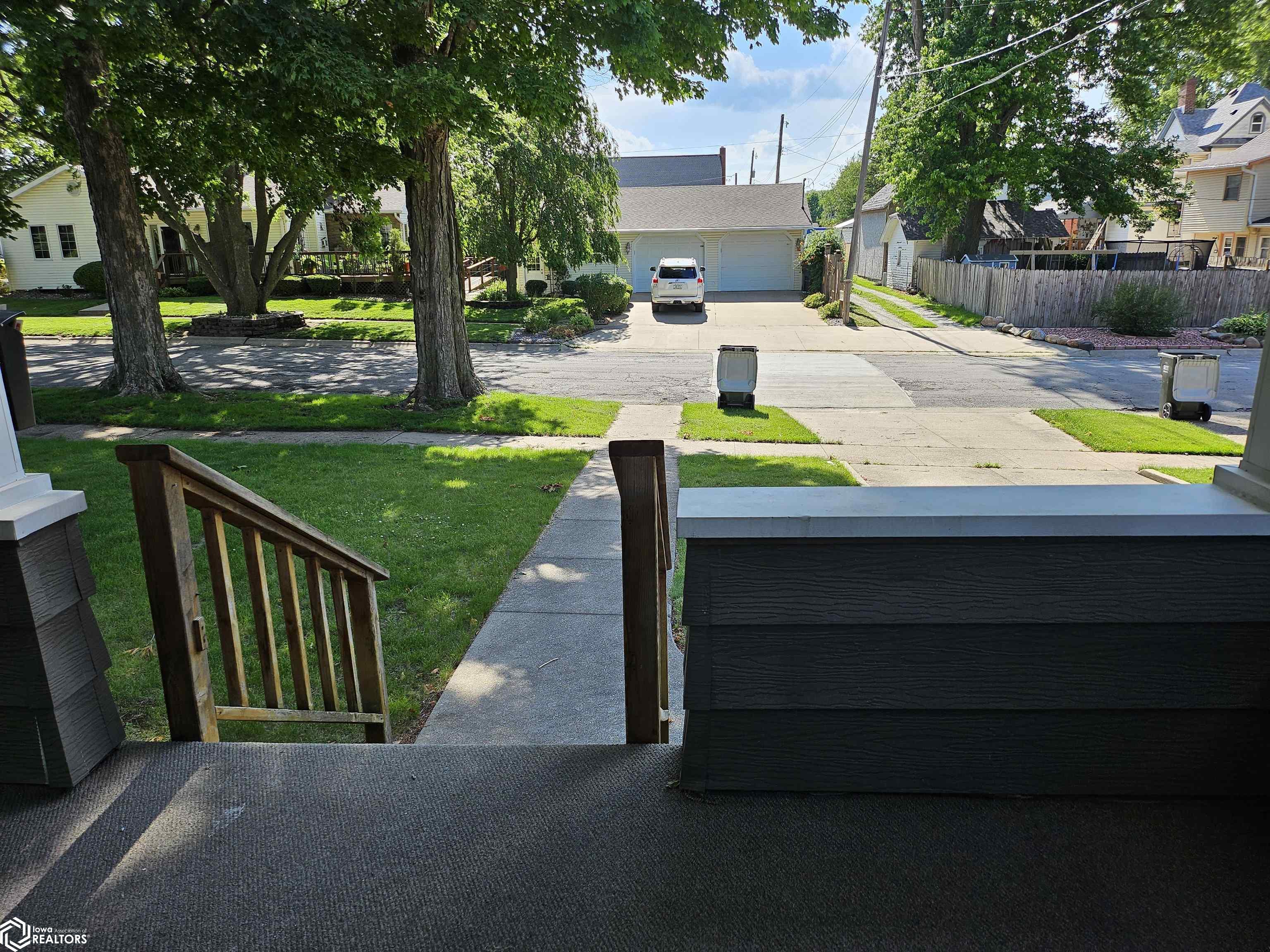 210 S 9th Street, Oskaloosa, Iowa image 4